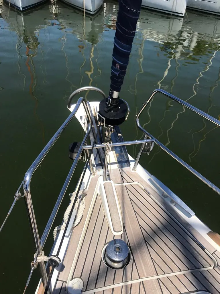 Oceanis 45 Alboran Gin Tonic (Radazul) — foto dello yacht n. 3