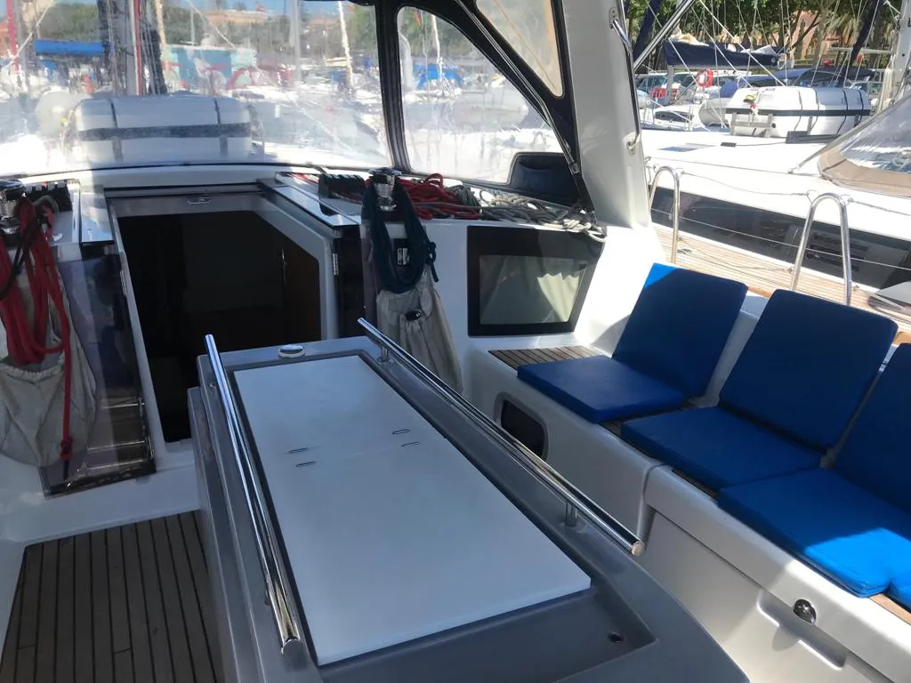 Oceanis 45 Alboran Gin Tonic (Radazul) — foto dello yacht n. 20