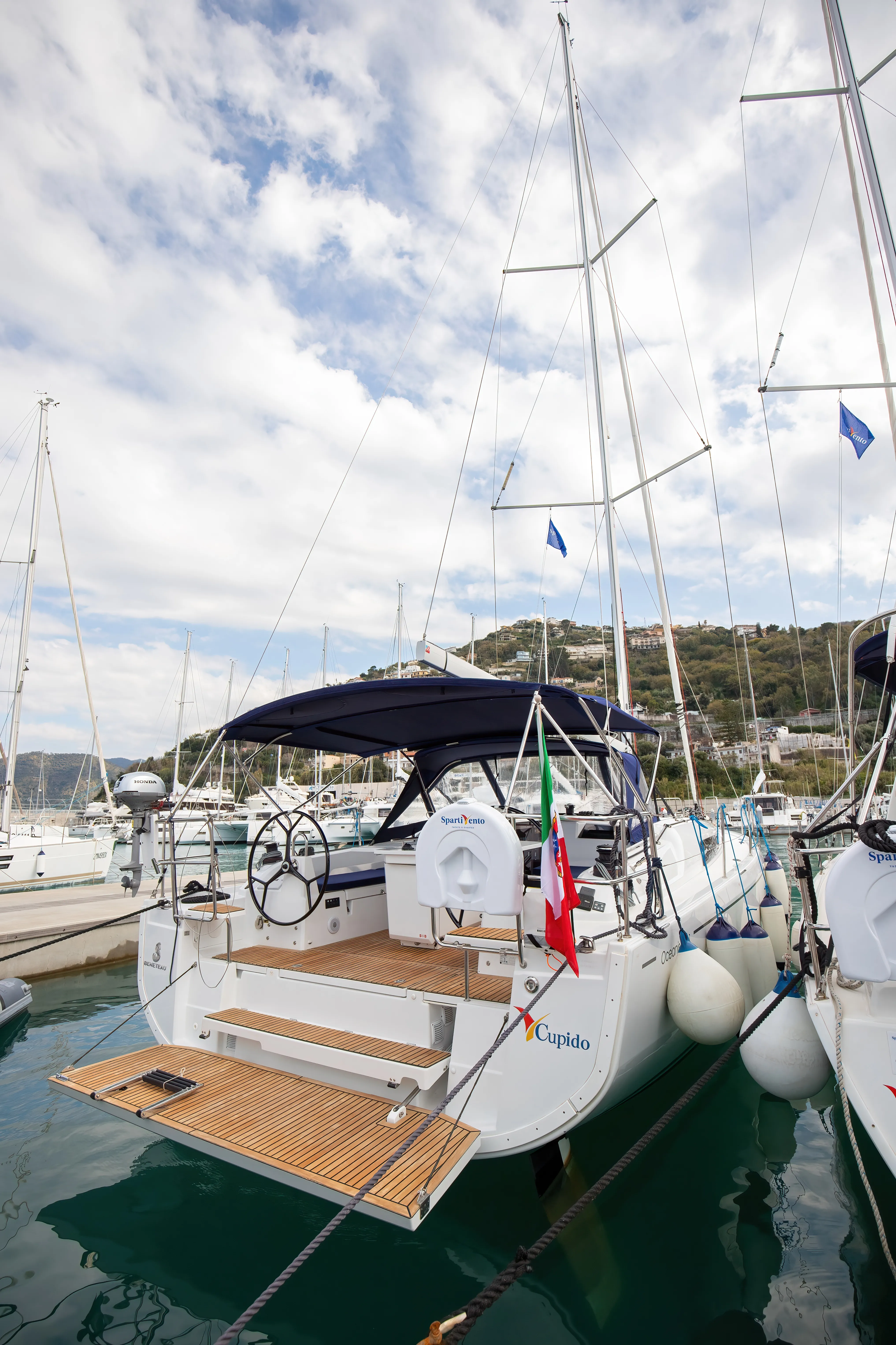 Oceanis 40.1 Cupido - Comfort line — фотография яхты 3