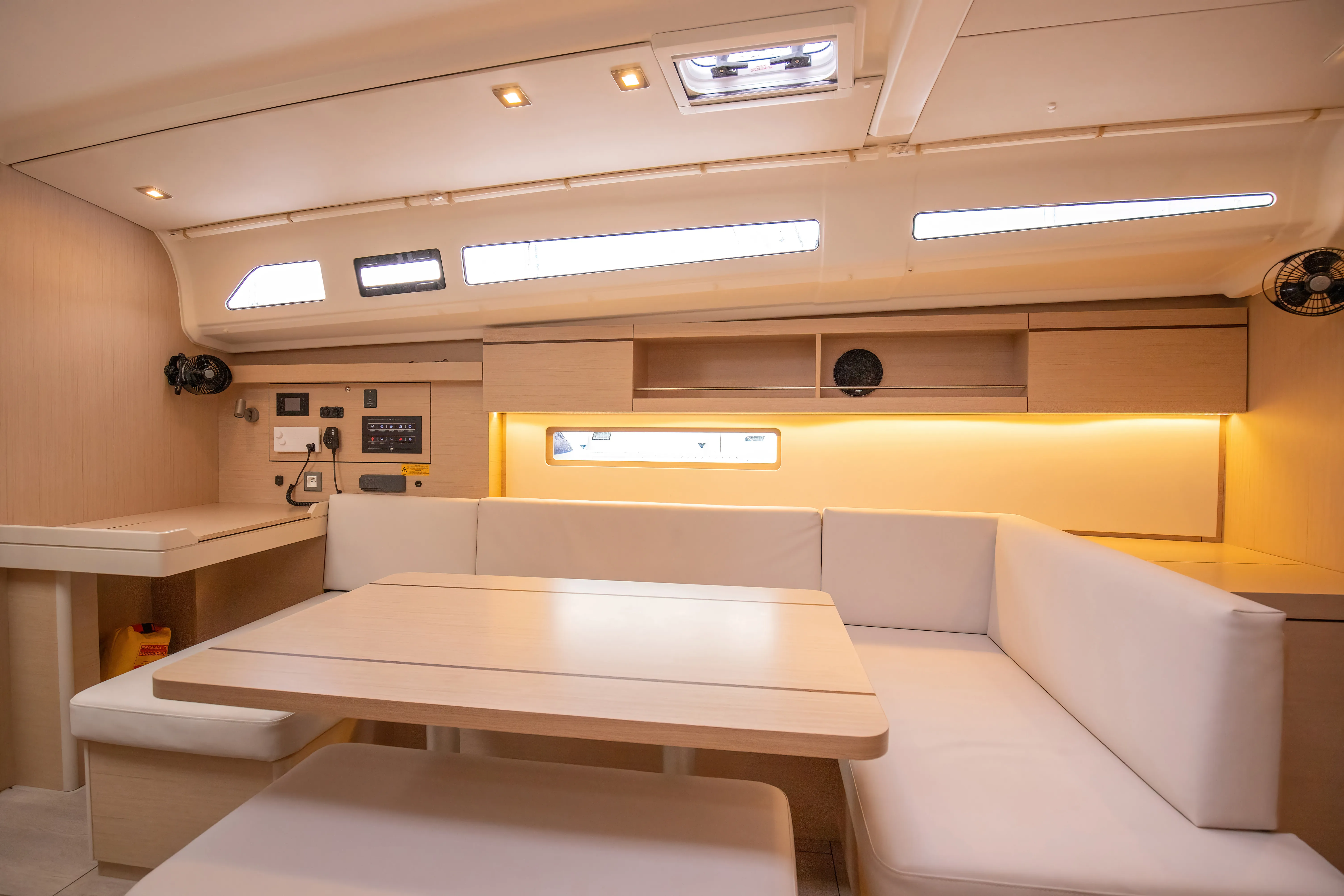 Oceanis 40.1 Cupido - Comfort line — фотография яхты 22