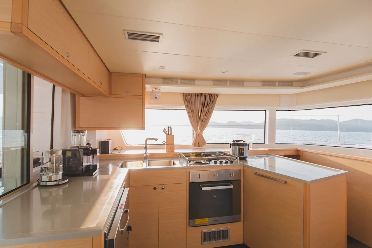 Lagoon 52F Blue Moon — foto dello yacht n. 16