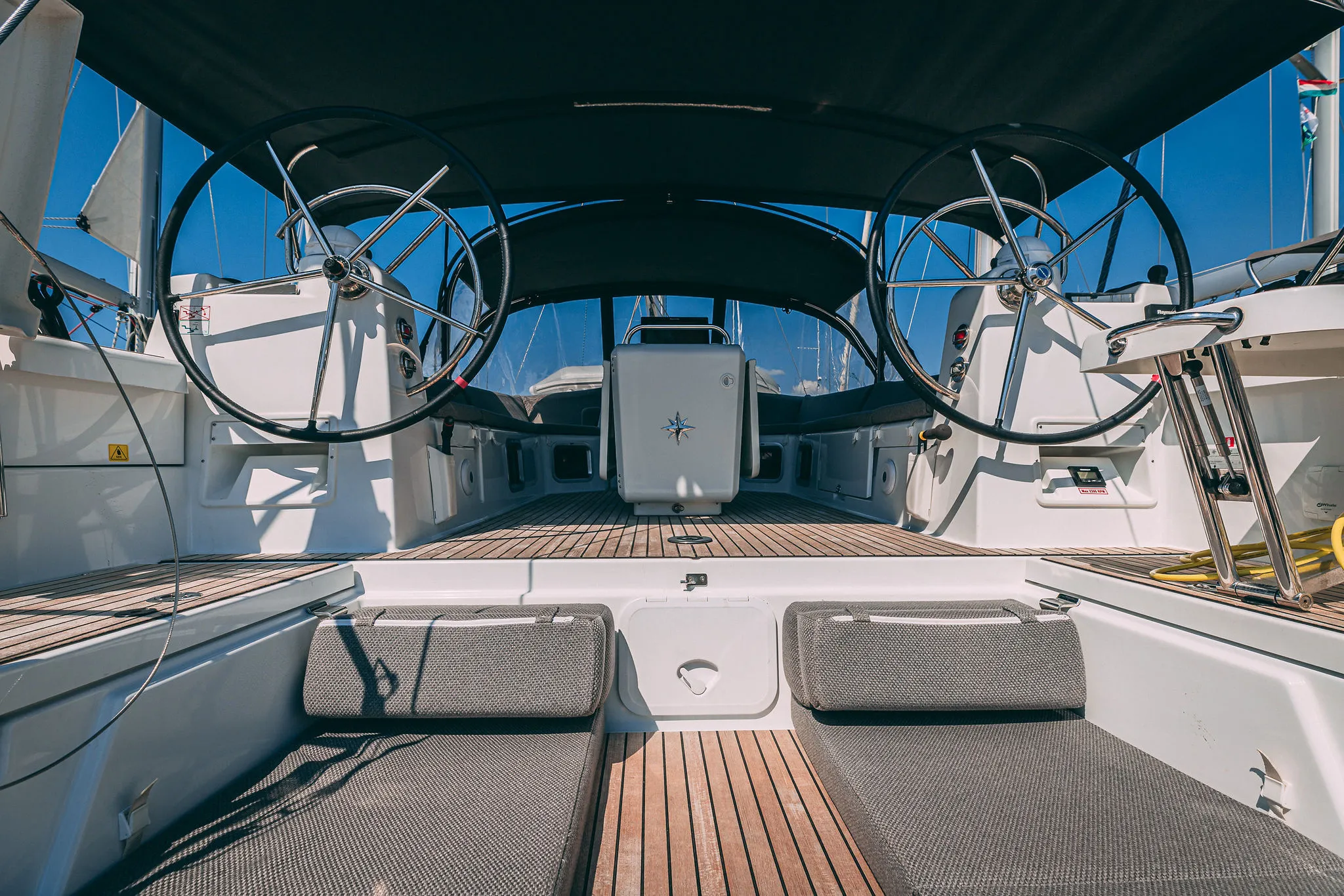 Jeanneau 54 Il Gatto — yacht photo 30