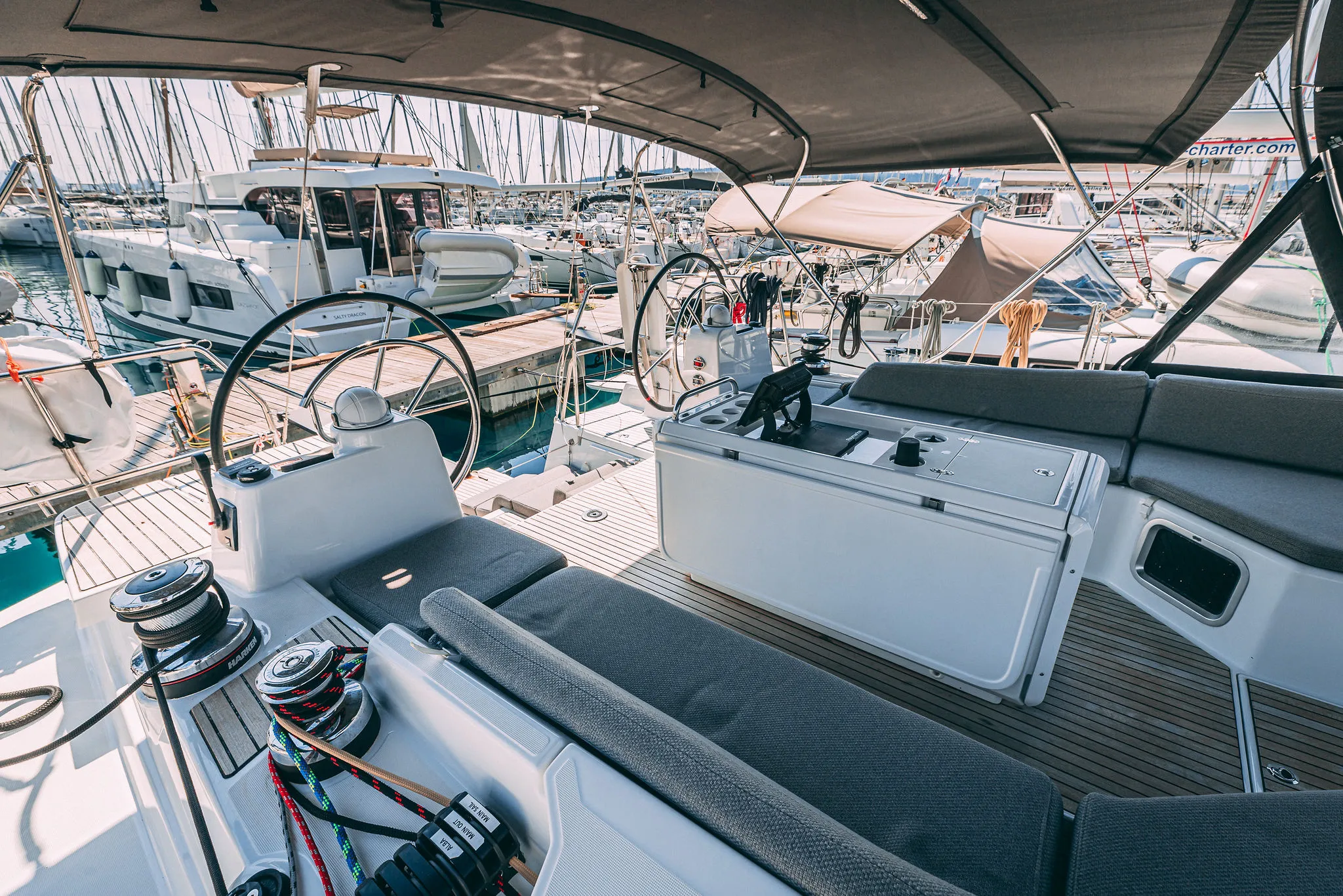 Jeanneau 54 Il Gatto — yacht photo 34