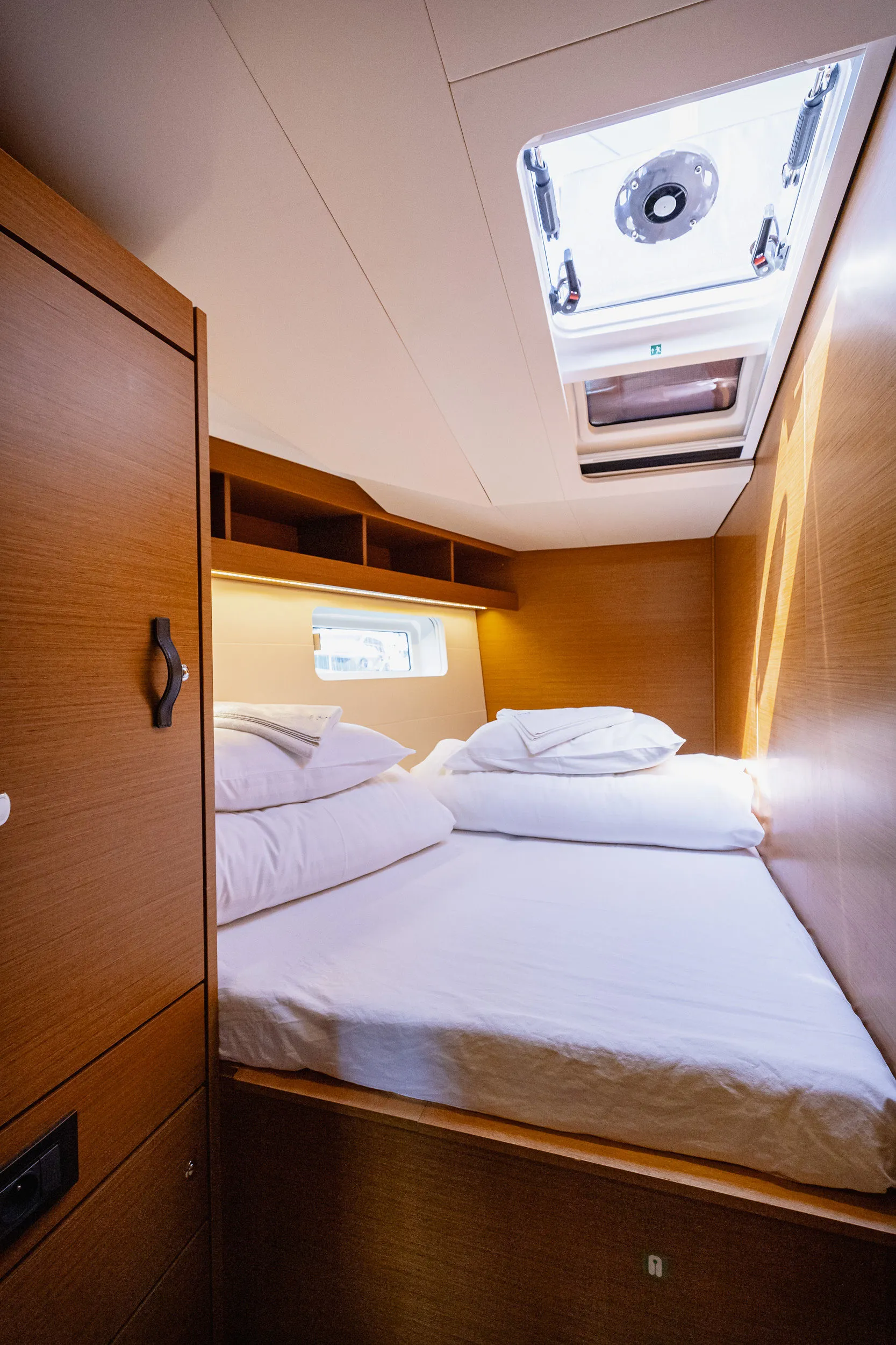 Jeanneau 54 Il Gatto — yacht photo 12