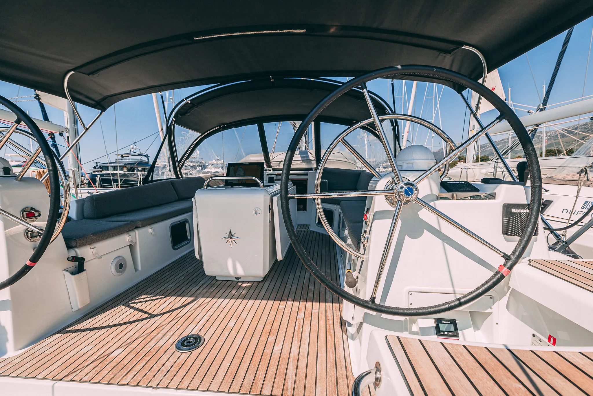 Jeanneau 54 Il Gatto — yacht photo 41