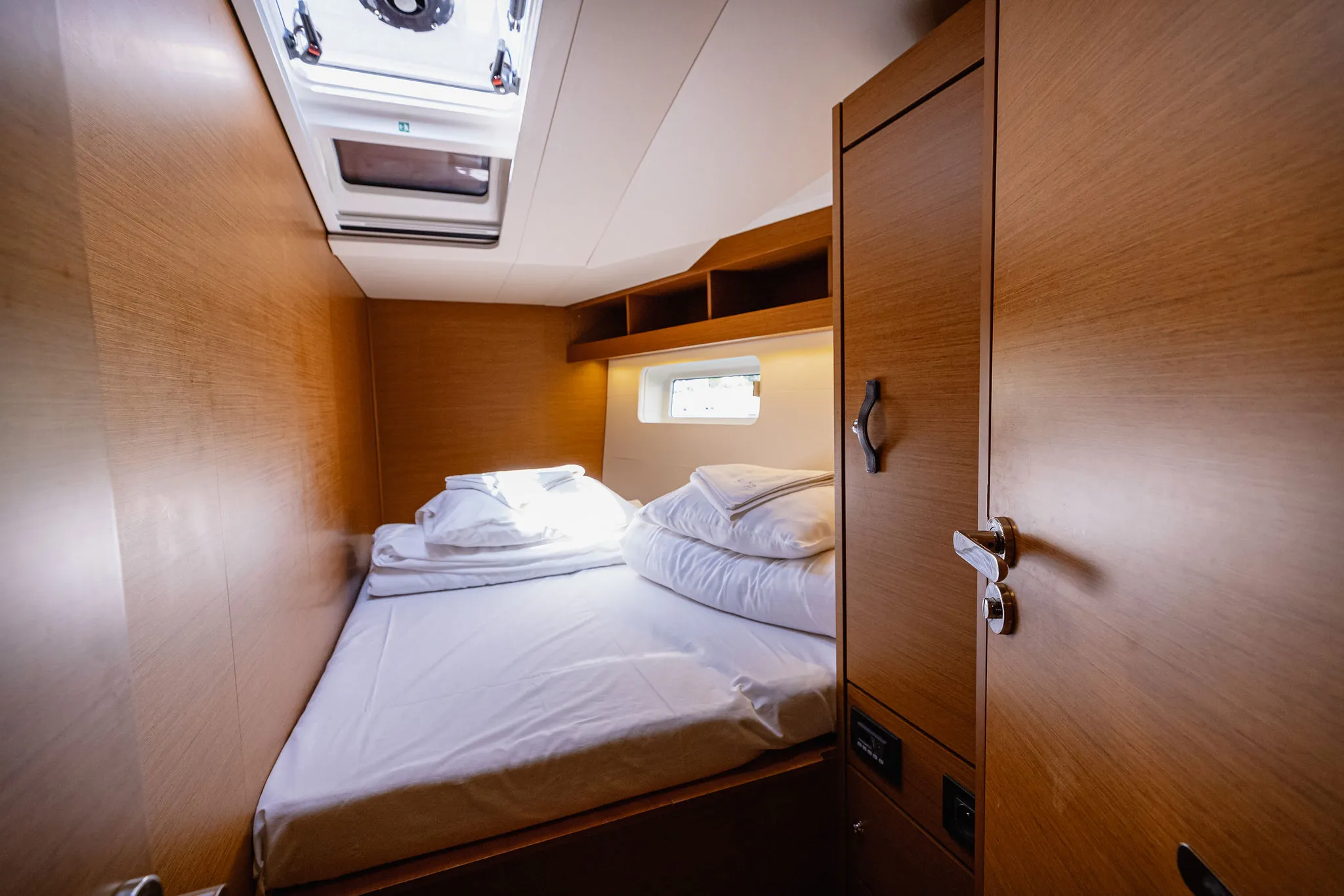 Jeanneau 54 Il Gatto — yacht photo 8