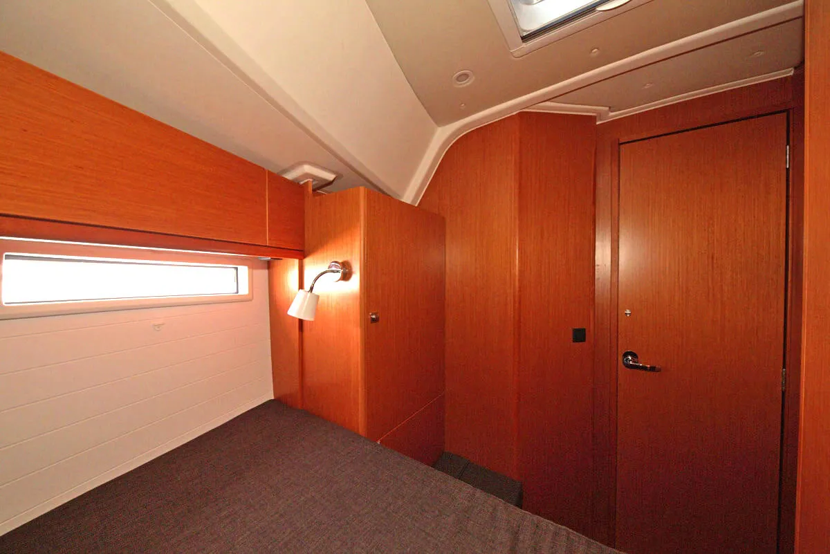 Bavaria Cruiser 46 Tequila — фотография яхты 12