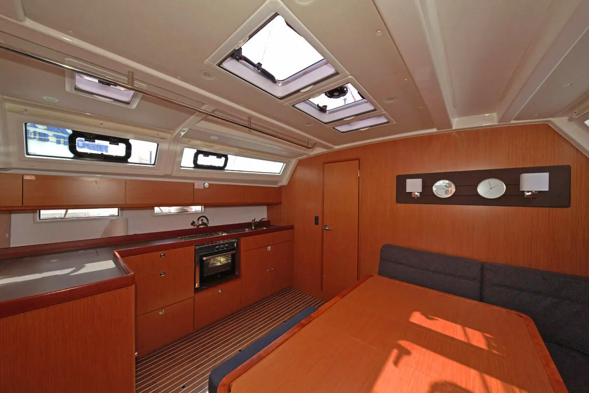 Bavaria Cruiser 46 Tequila — фотография яхты 2