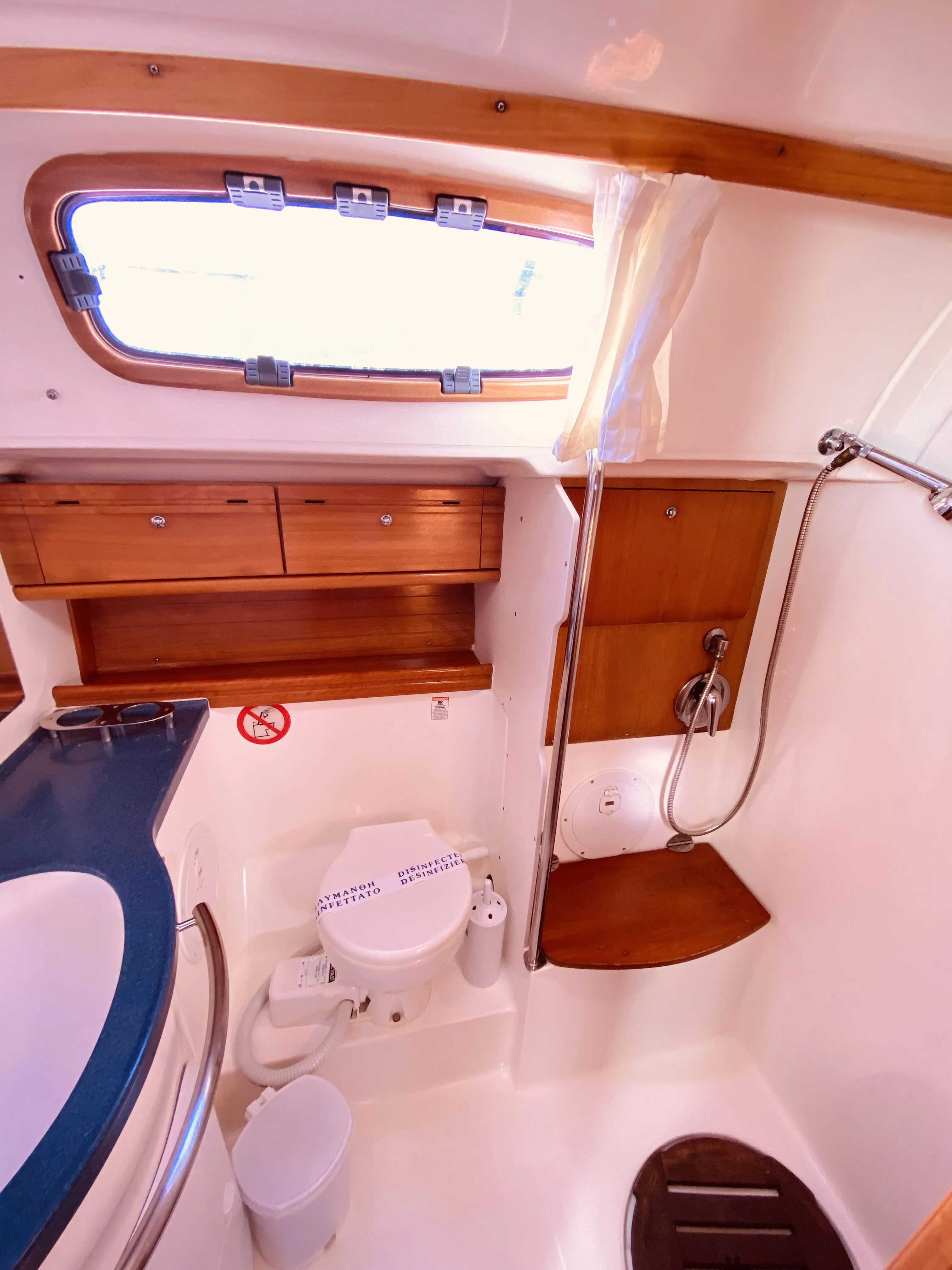 Bavaria 46 Cruiser Enalia (Pax 9) — fotografia jachty 2