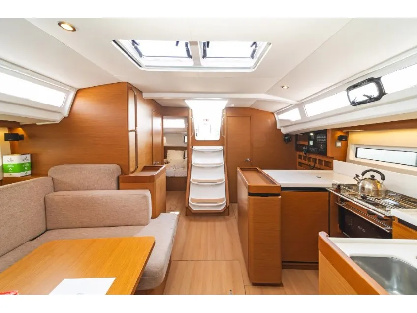 Sun Odyssey 440 Aurelia — foto dello yacht n. 3