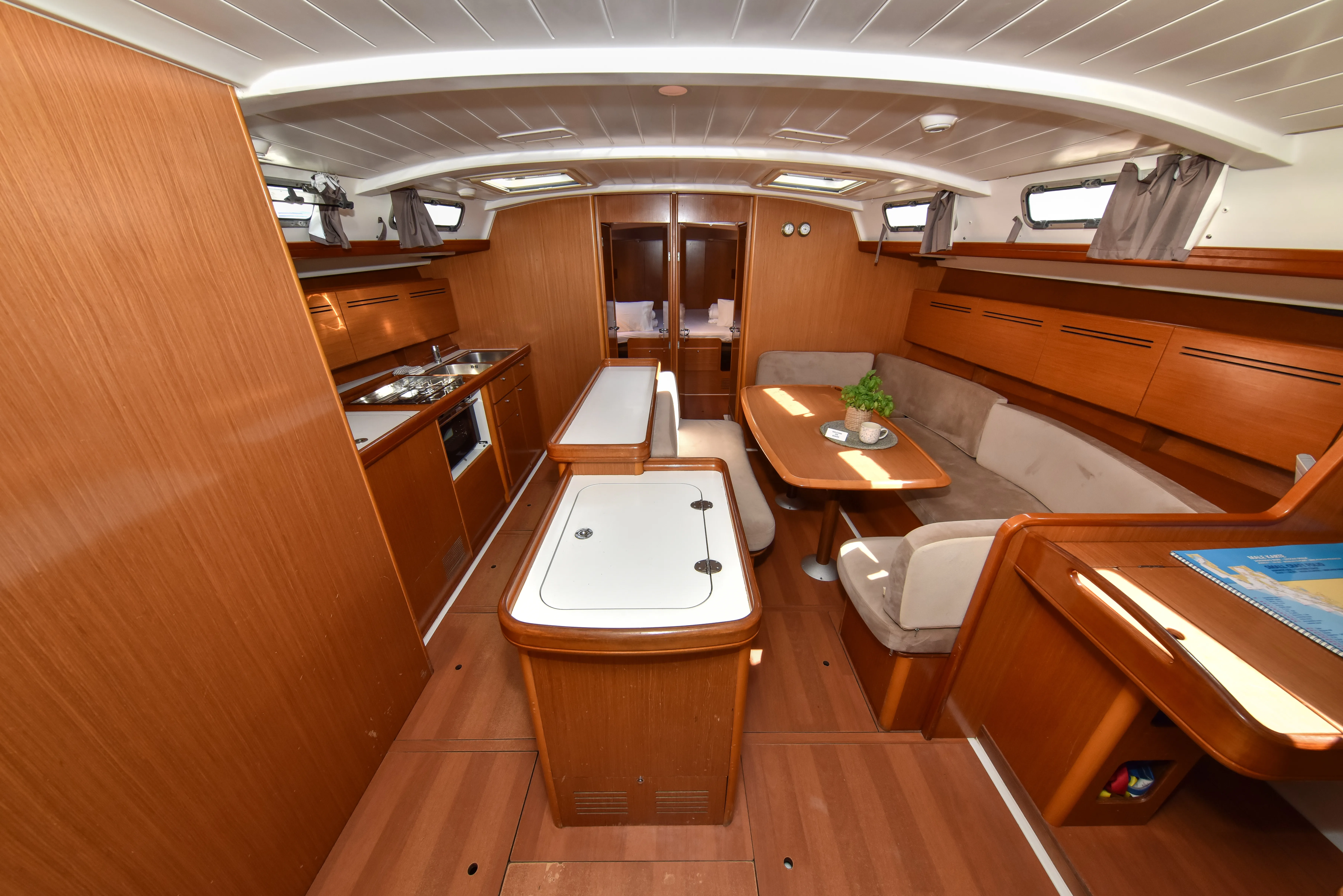 Cyclades 50.5 Principessa — yacht photo 40