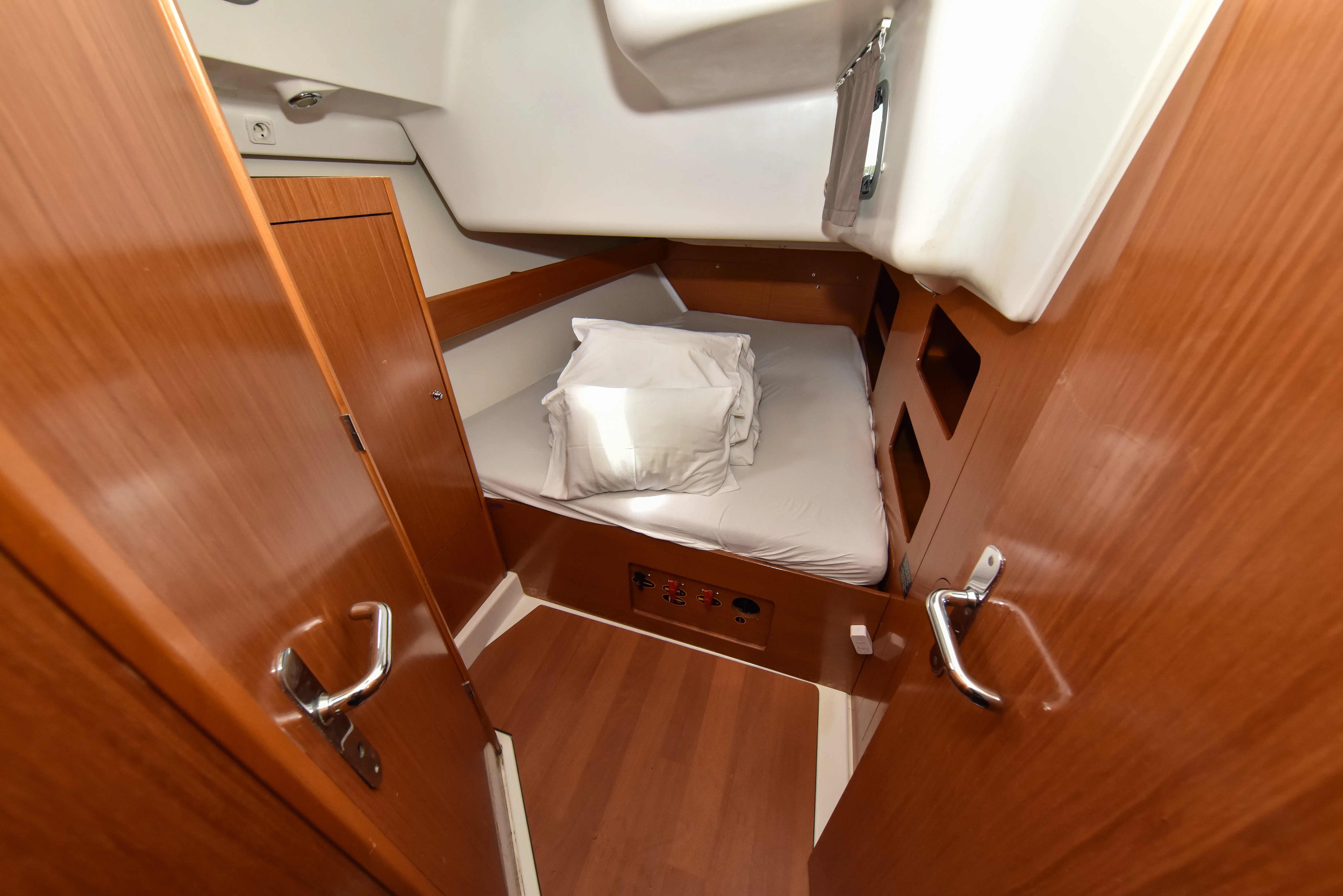 Cyclades 50.5 Principessa — yacht photo 24