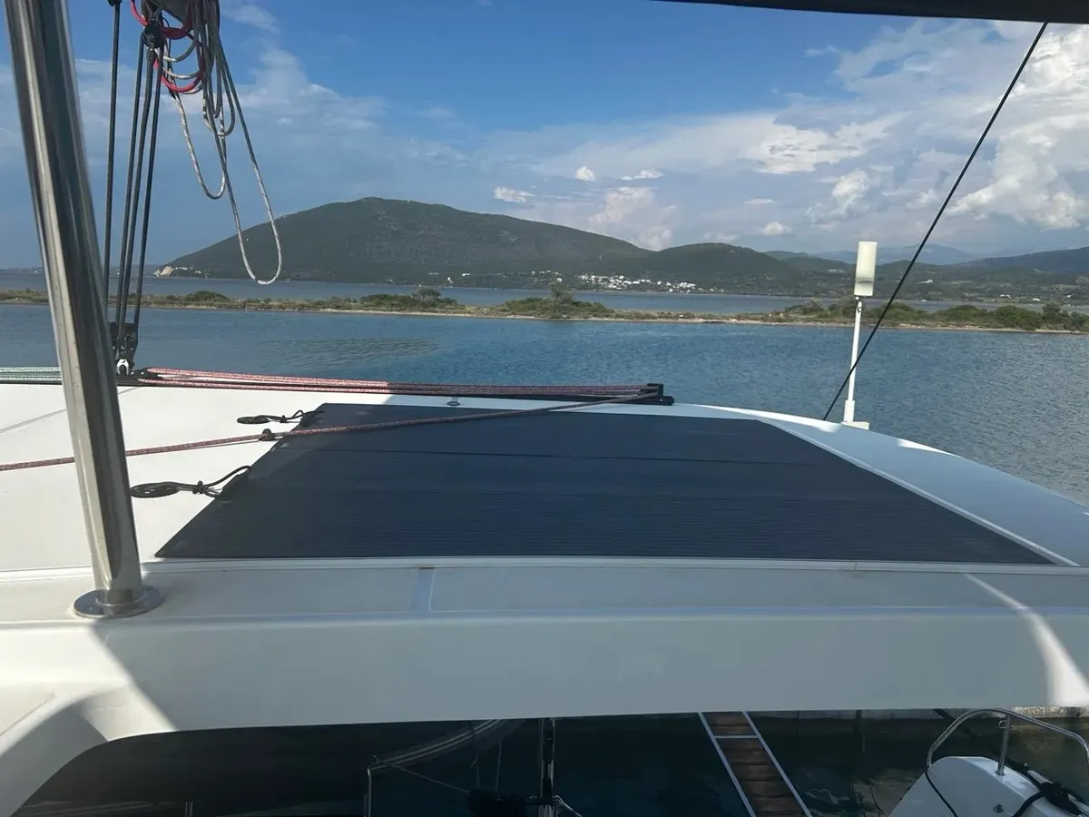 Lagoon 42 Marebella (Pax 12) — фотография яхты 23