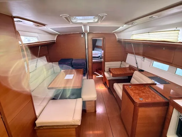 Dufour 410 Grand Large Freedom — fotografia jachty 2