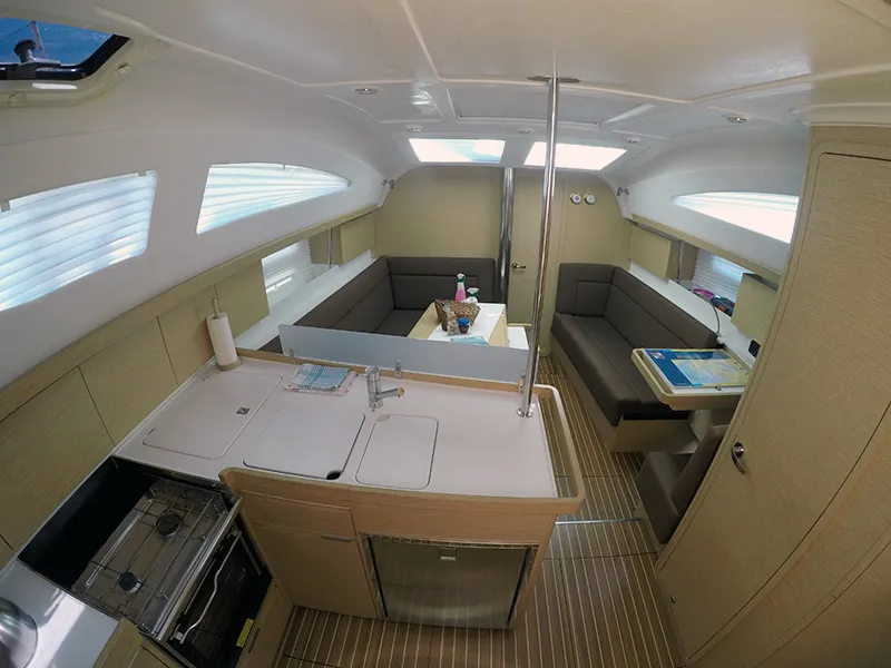 Elan Impression 40 Silente — yacht photo 17