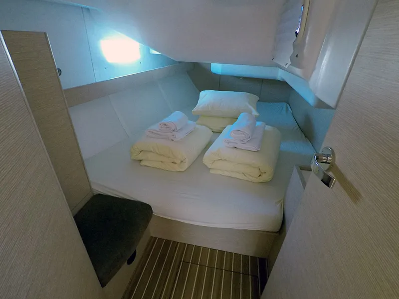 Elan Impression 40 Silente — yacht photo 18