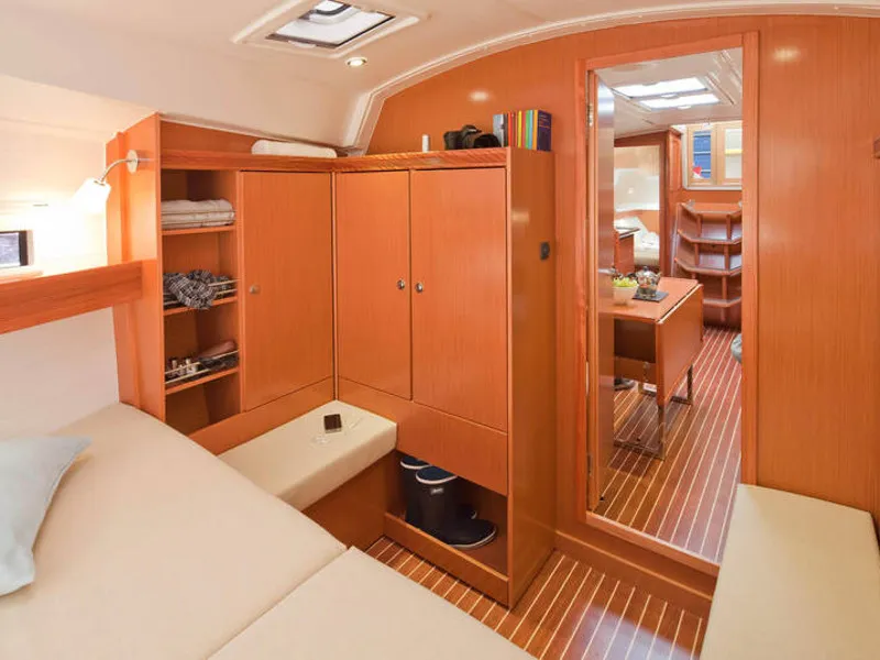 Bavaria Cruiser 36 Kathy Cool — фотография яхты 2