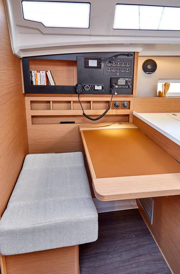 Sun Odyssey 410 Maminti — фотография яхты 6