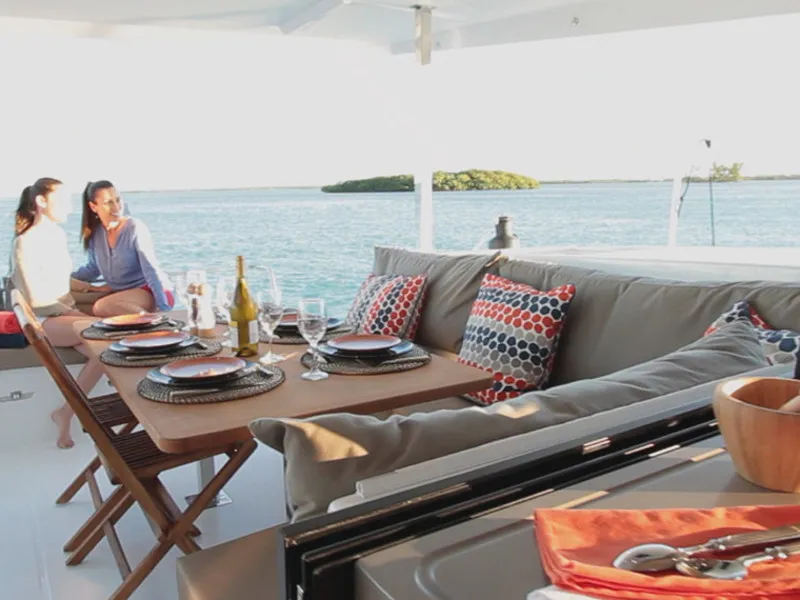 Lucia 40 Summer Sun — yacht photo 2