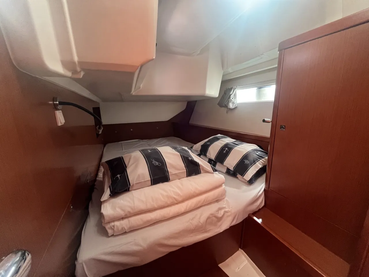 Oceanis 45 VESNA — foto dello yacht n. 11