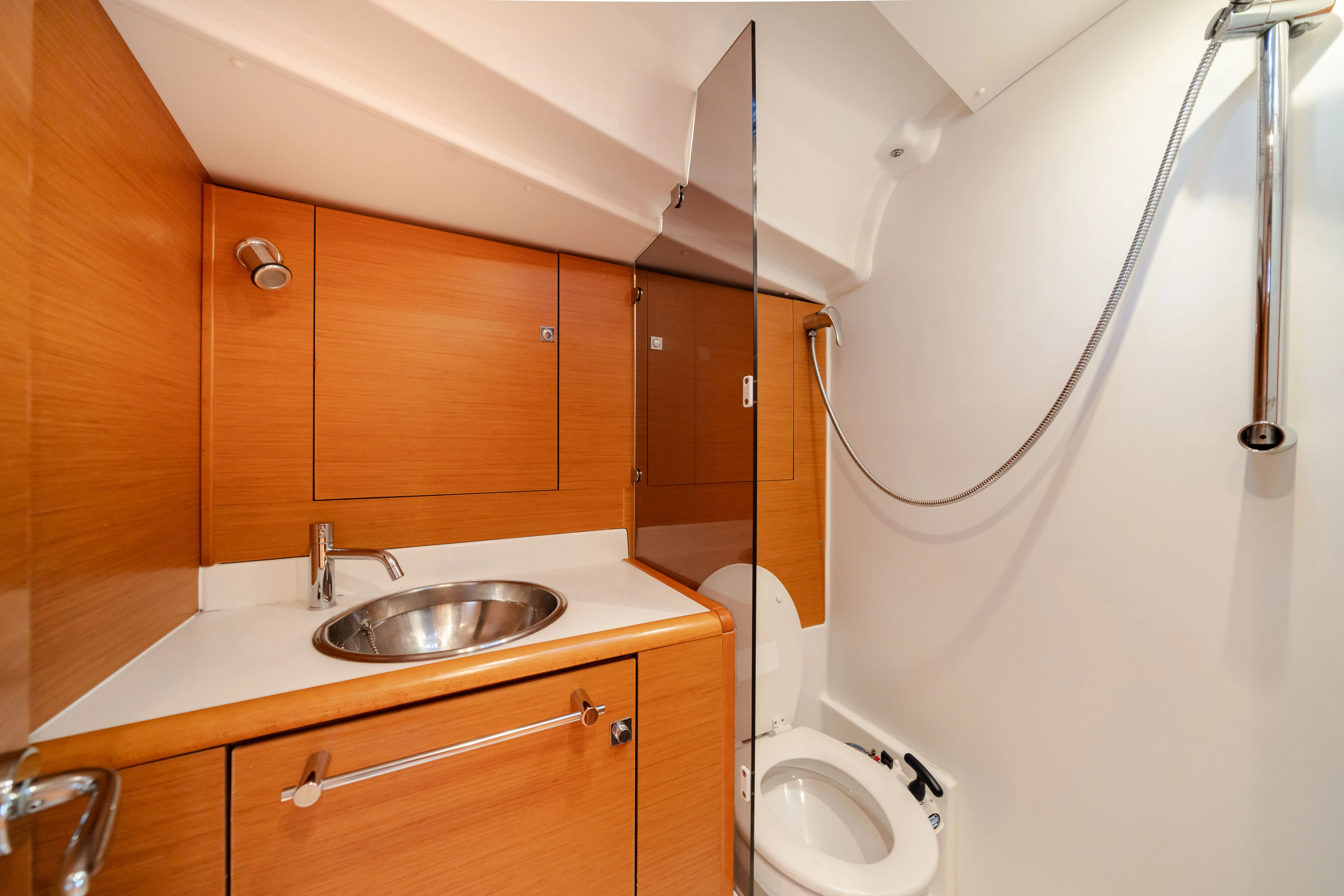 Sun Odyssey 439 ALIKI — yacht photo 13