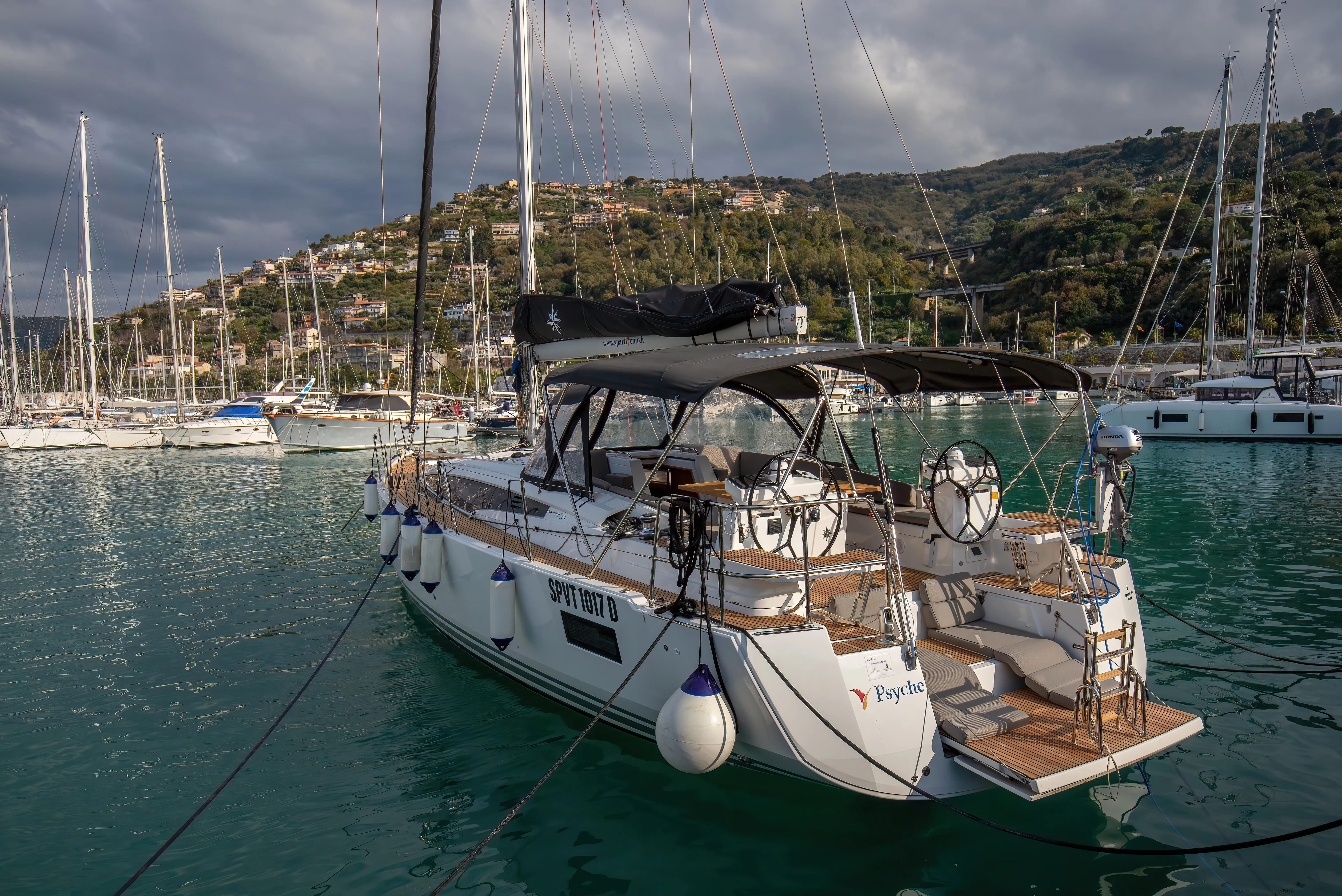 Jeanneau 54 Psyche - Premium line — фотография яхты 14