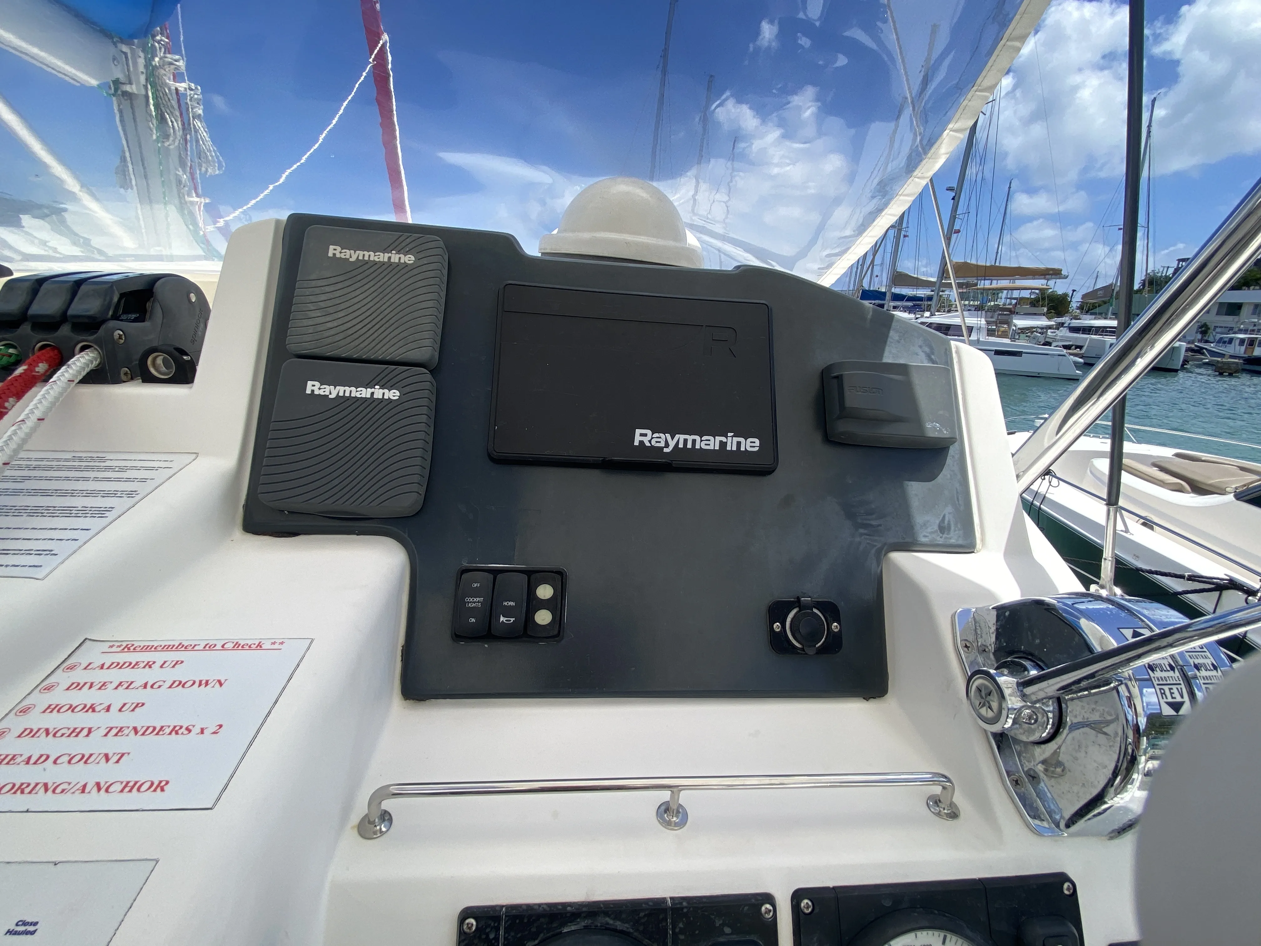 Leopard 45 Pure Sun — foto dello yacht n. 15