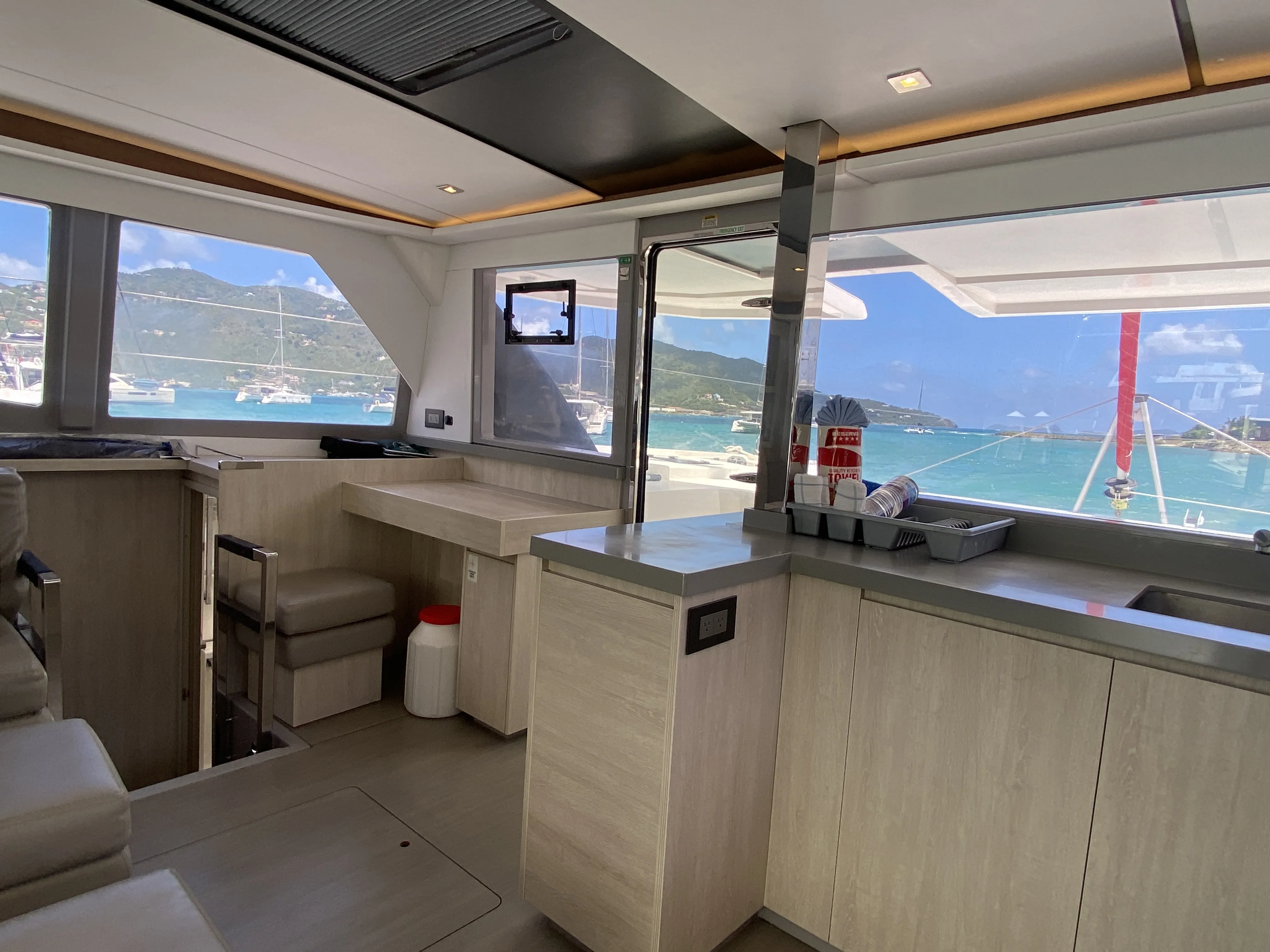 Leopard 45 Pure Sun — foto dello yacht n. 2