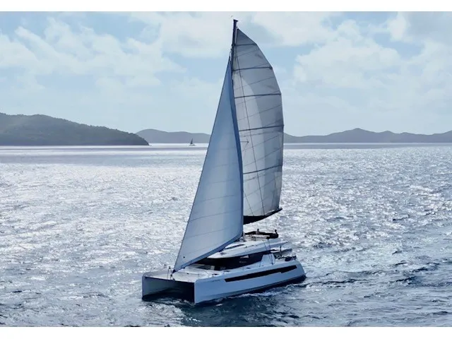 Moorings 5000 Good Vibrations — fotografia jachty 1