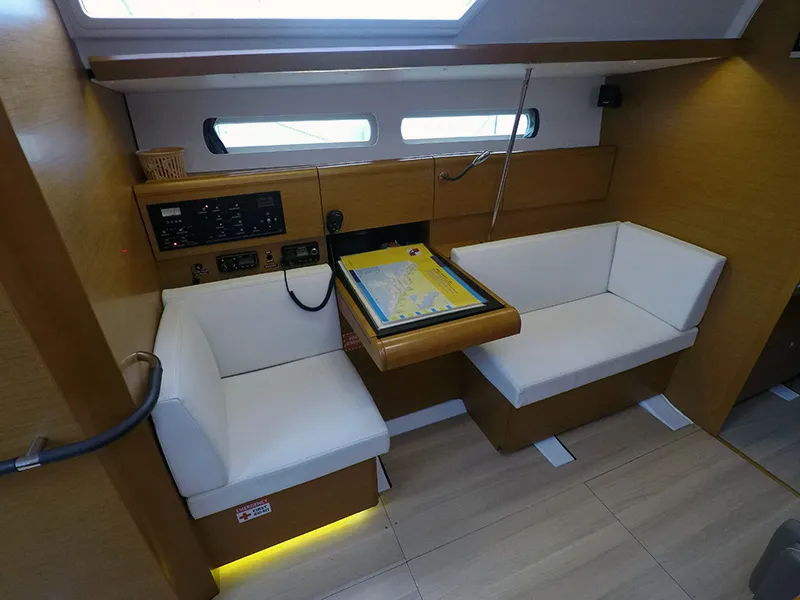 Sun Odyssey 449 Elissa — фотография яхты 5