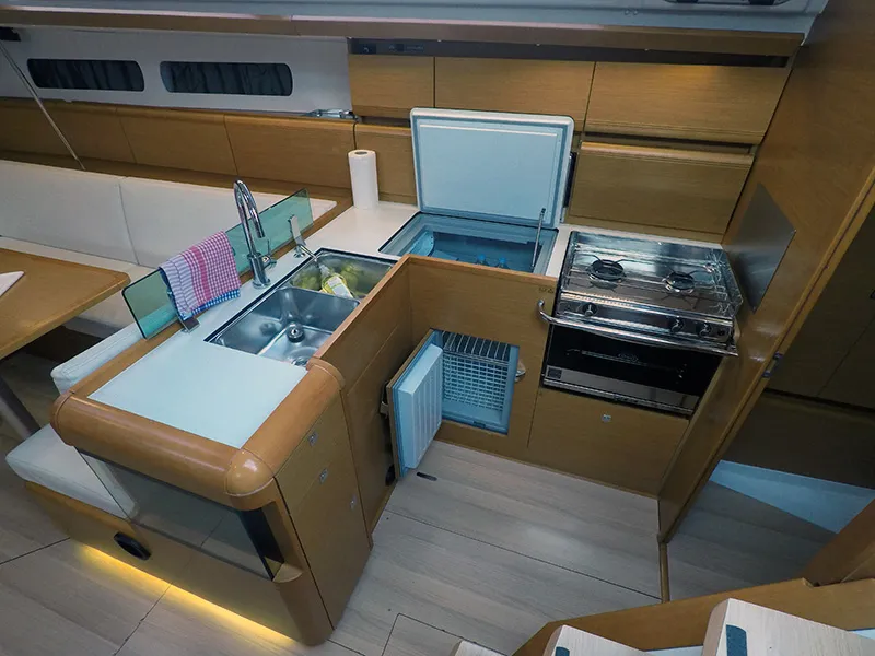 Sun Odyssey 449 Elissa — фотография яхты 6