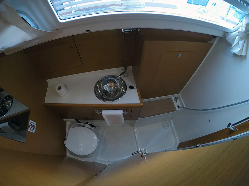 Sun Odyssey 449 Elissa — фотография яхты 10