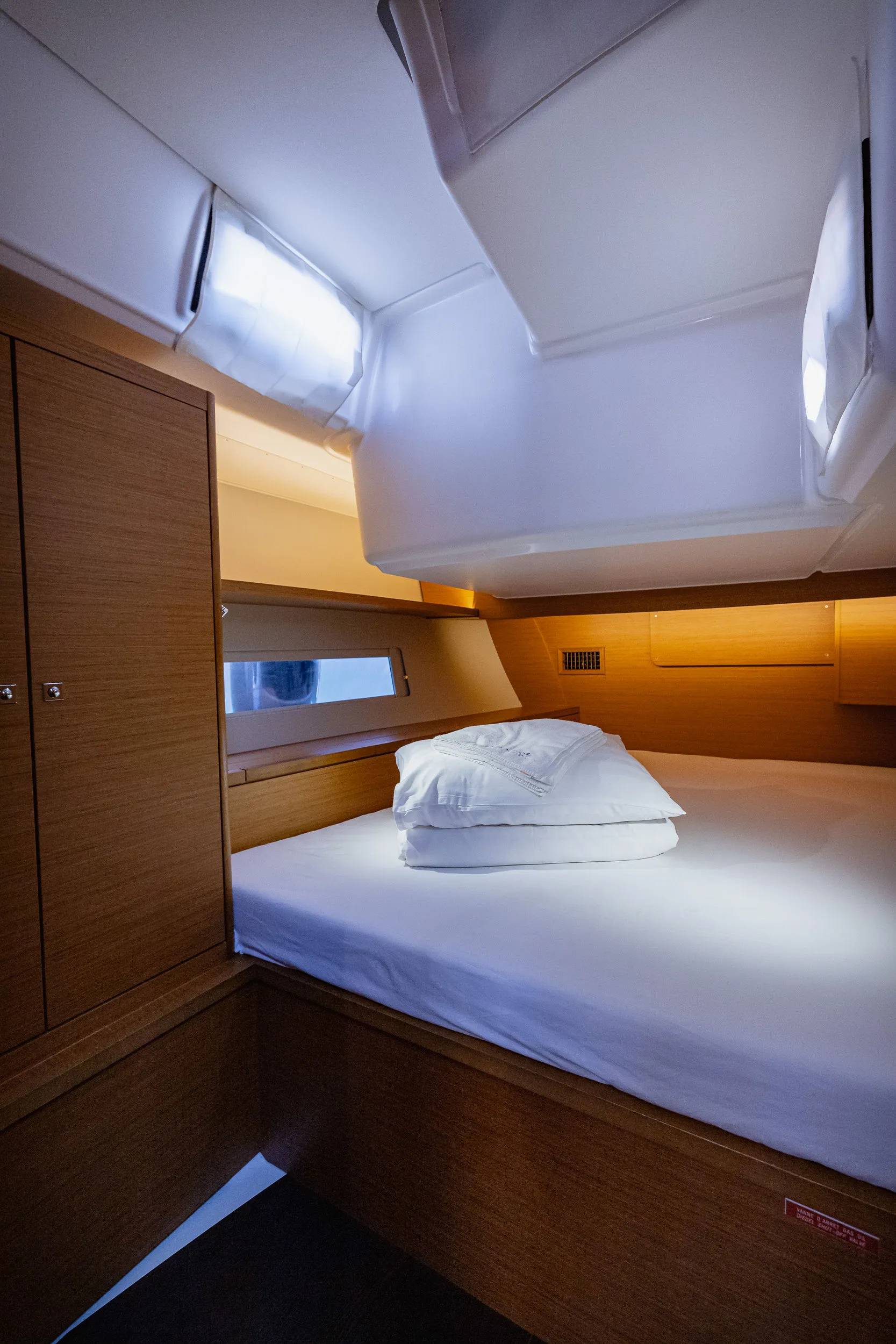 Dufour 470 Angelique — yacht photo 14
