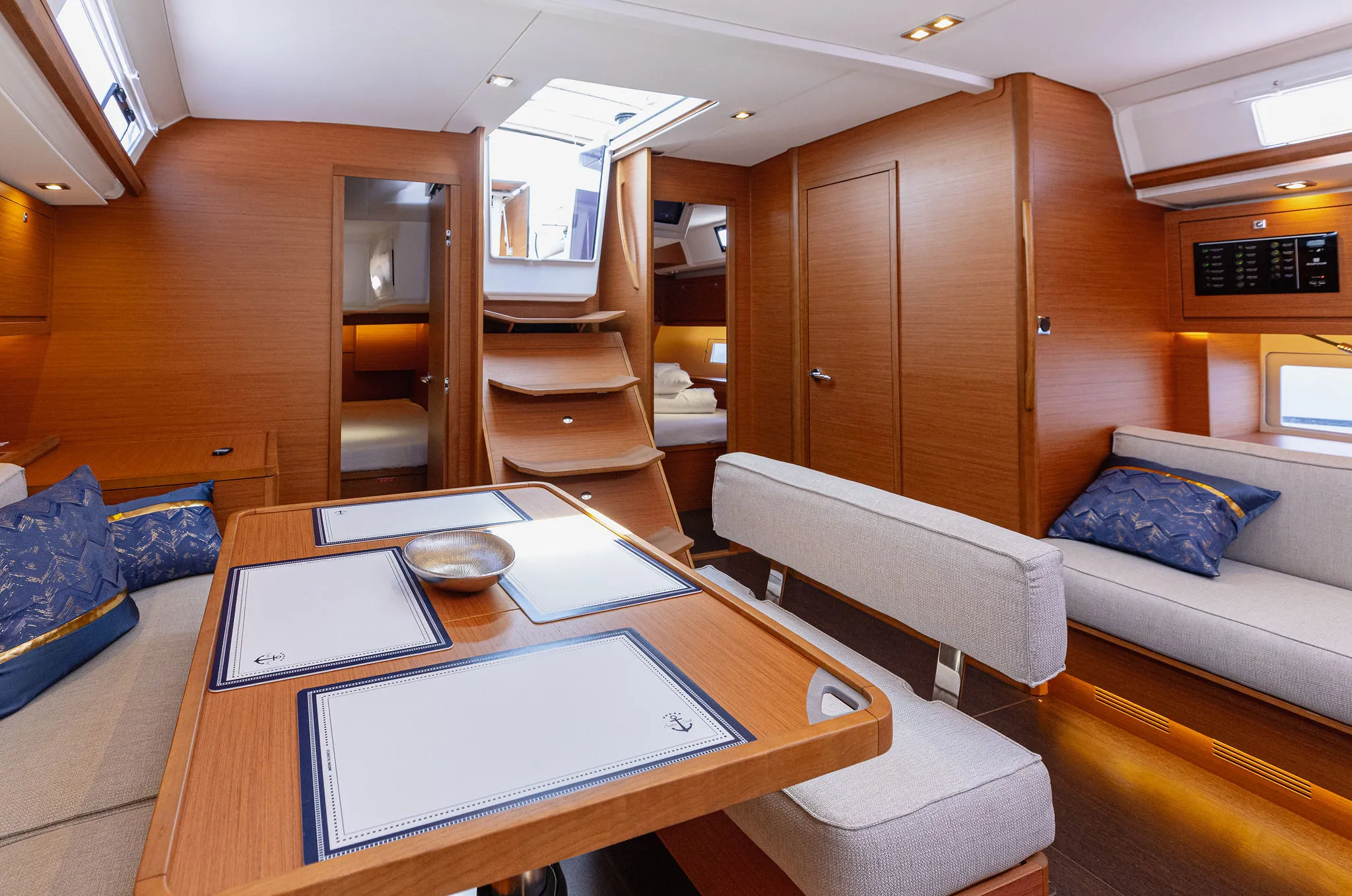 Dufour 470 Angelique — yacht photo 2