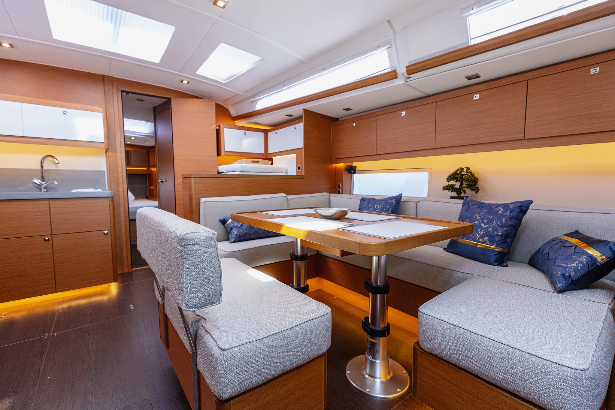 Dufour 470 Angelique — yacht photo 24