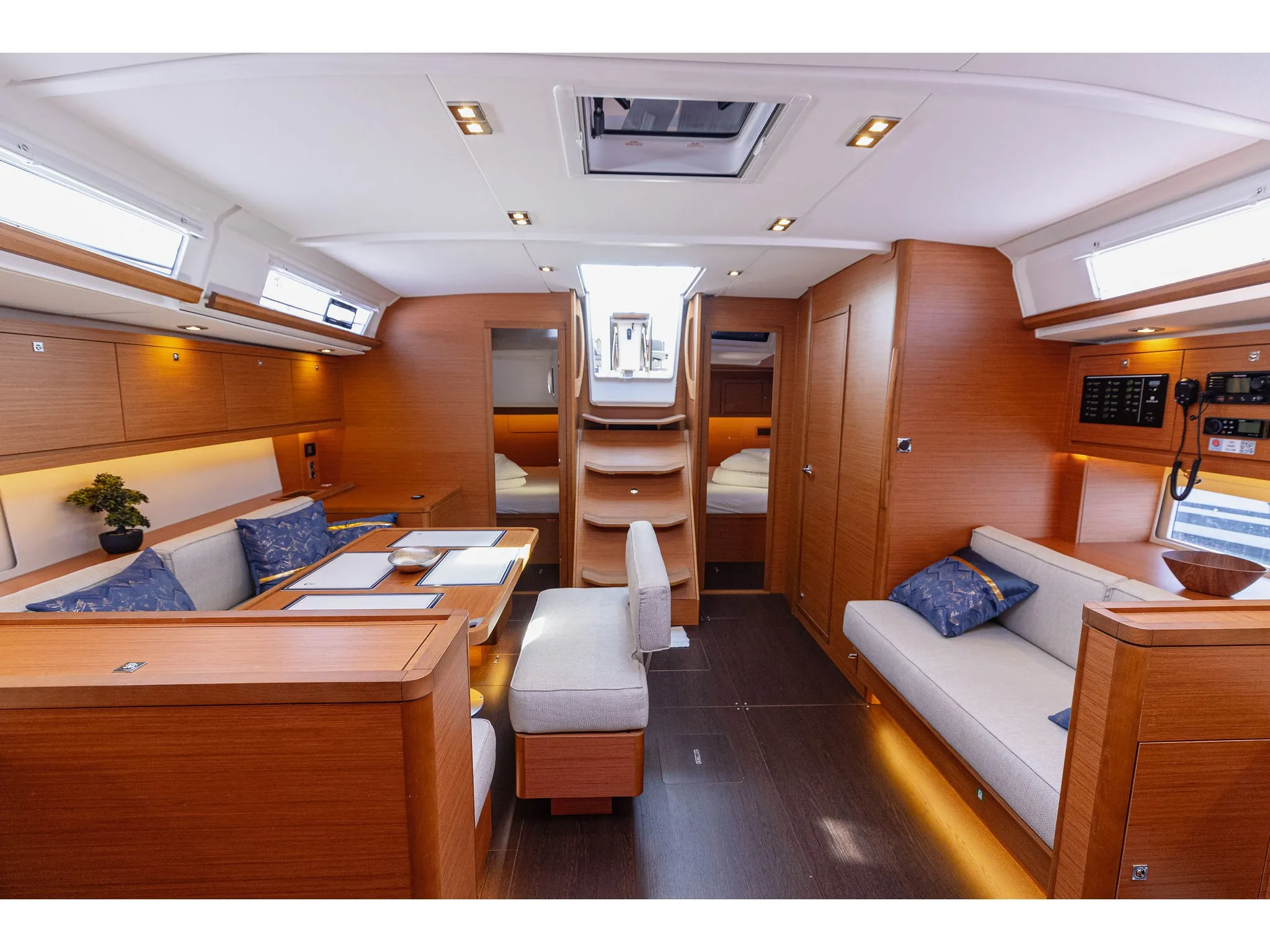 Dufour 470 Angelique — yacht photo 13