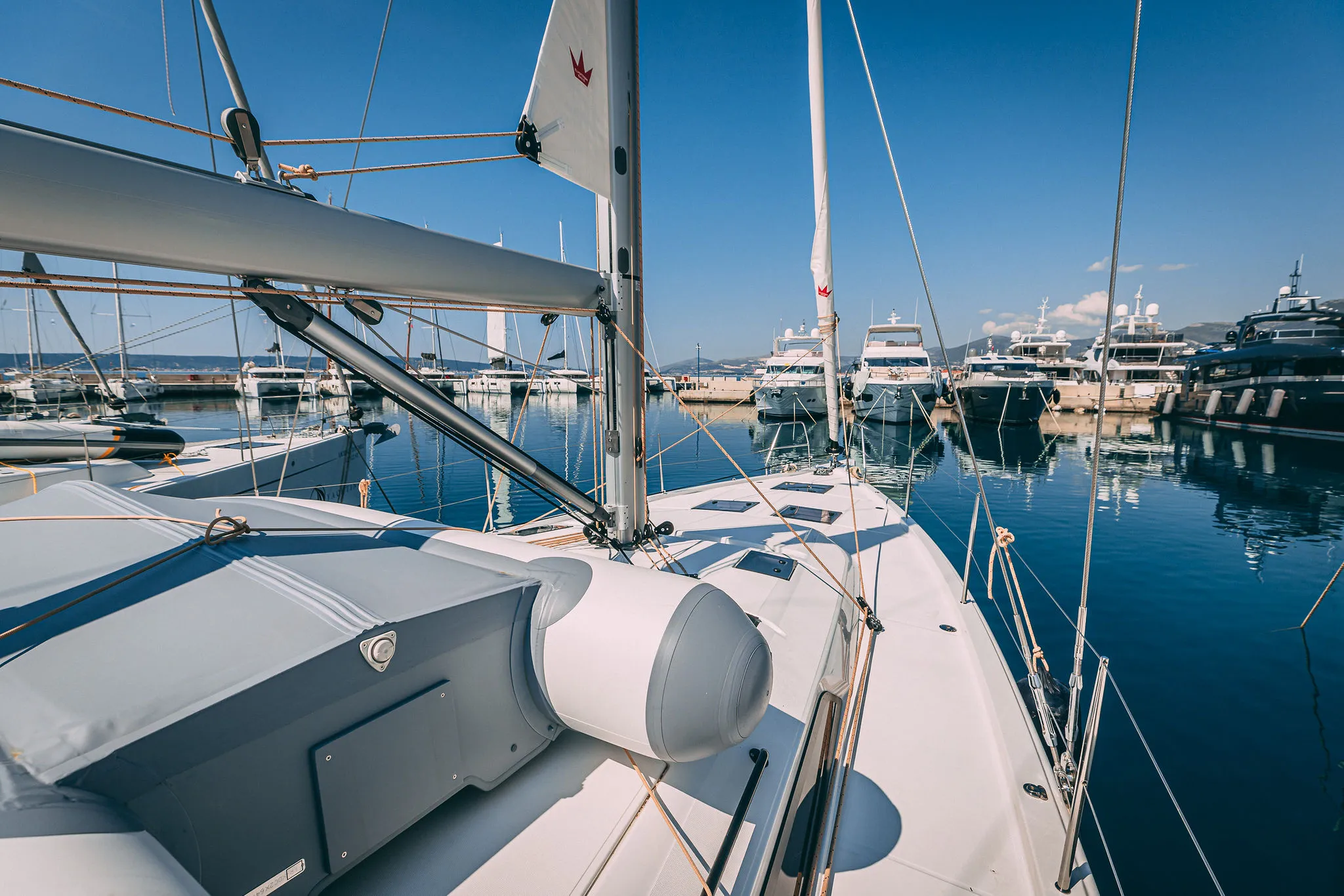 Dufour 470 Angelique — yacht photo 21