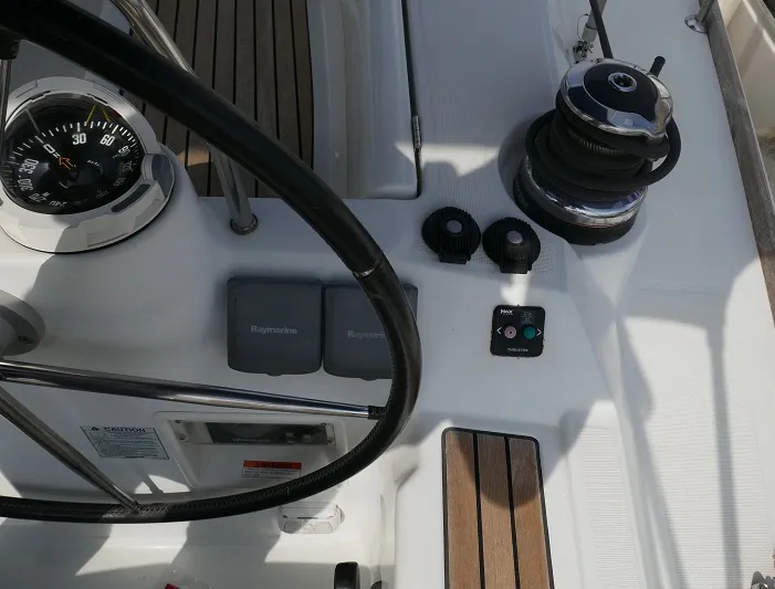 Oceanis 50 Promise — Yachtfoto 14