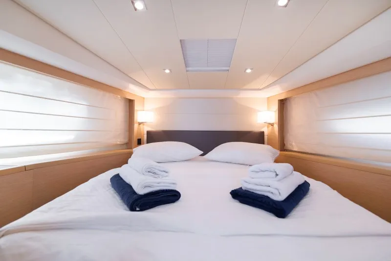 Prestige 500 Serendipity I — yacht photo 48
