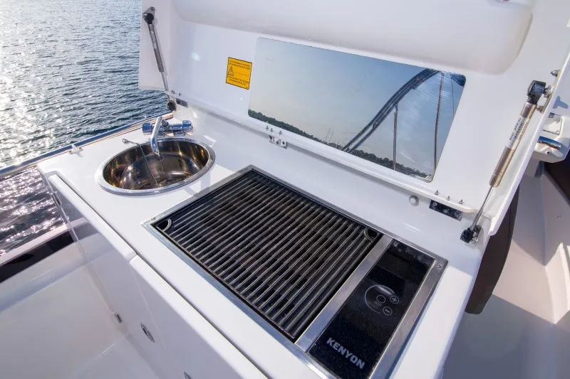 Prestige 500 Serendipity I — yacht photo 26