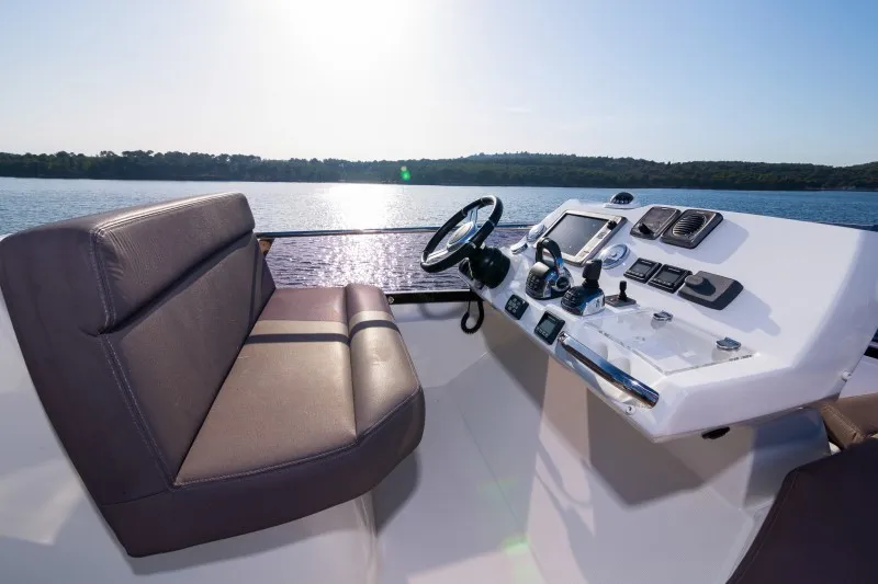 Prestige 500 Serendipity I — yacht photo 25