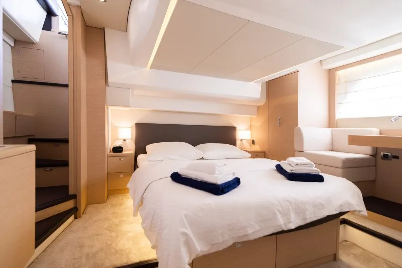 Prestige 500 Serendipity I — yacht photo 34