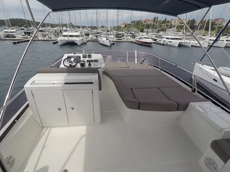 Prestige 500 Serendipity I — yacht photo 18