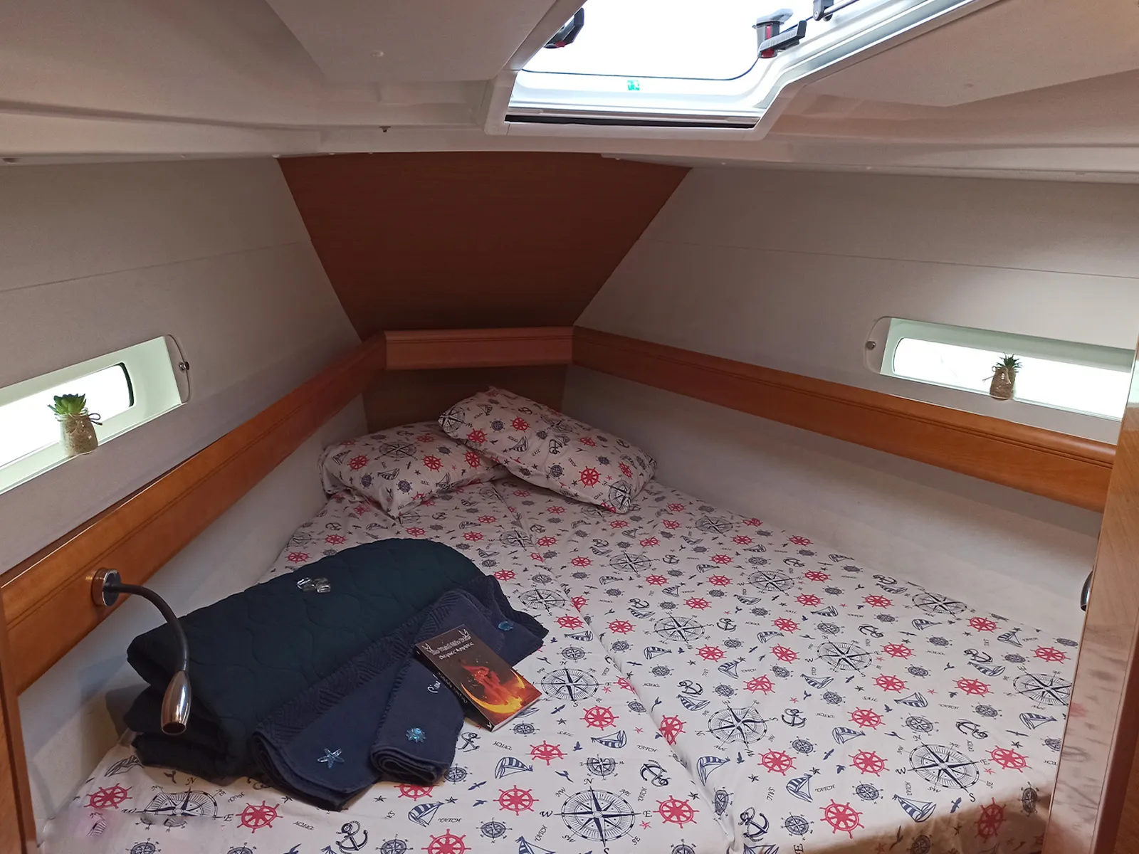 Sun Odyssey 419 Kinthia — фотография яхты 16