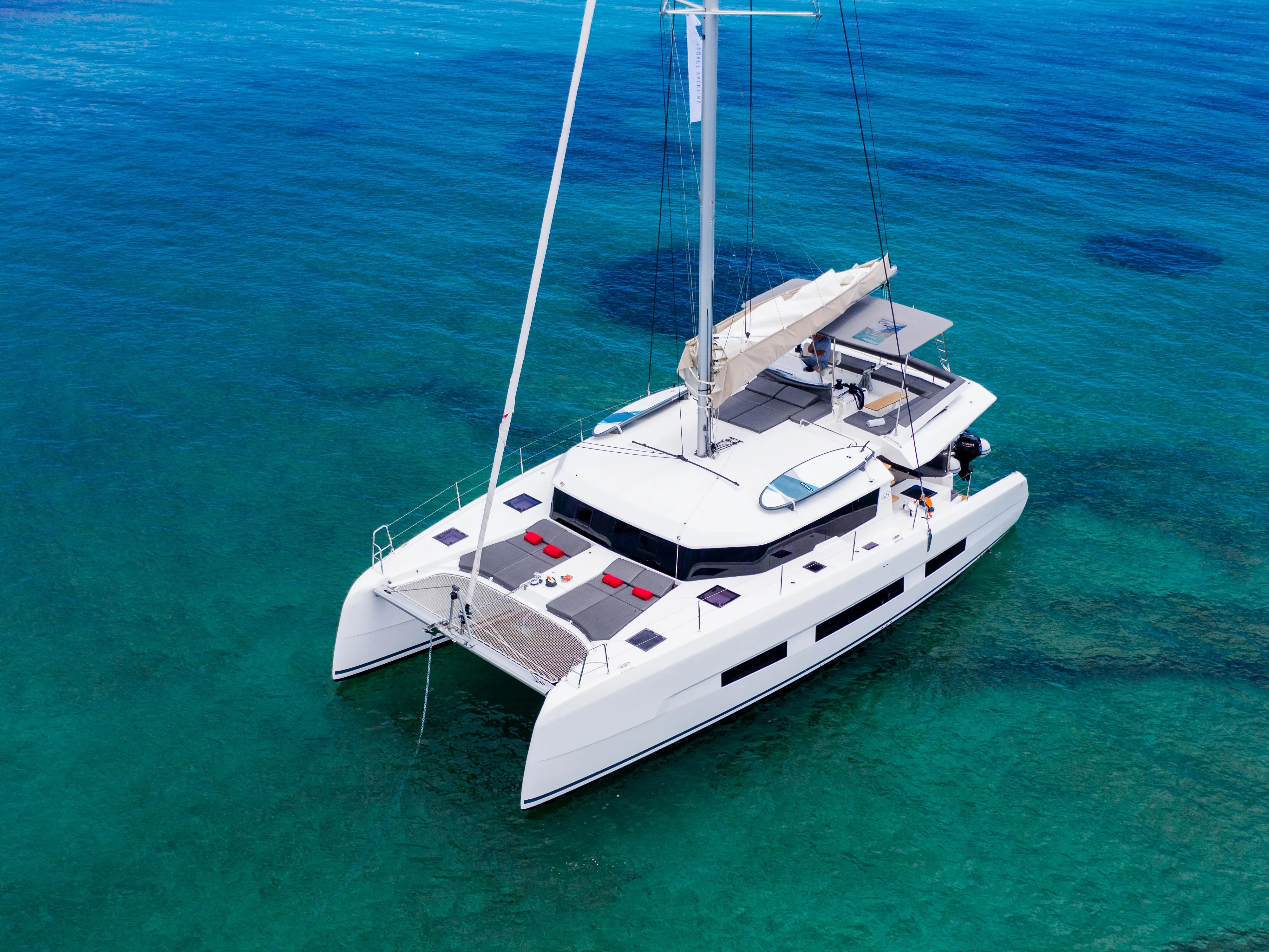 Dufour Yachts Dufour Catamaran 48 Mojito — foto dello yacht n. 1