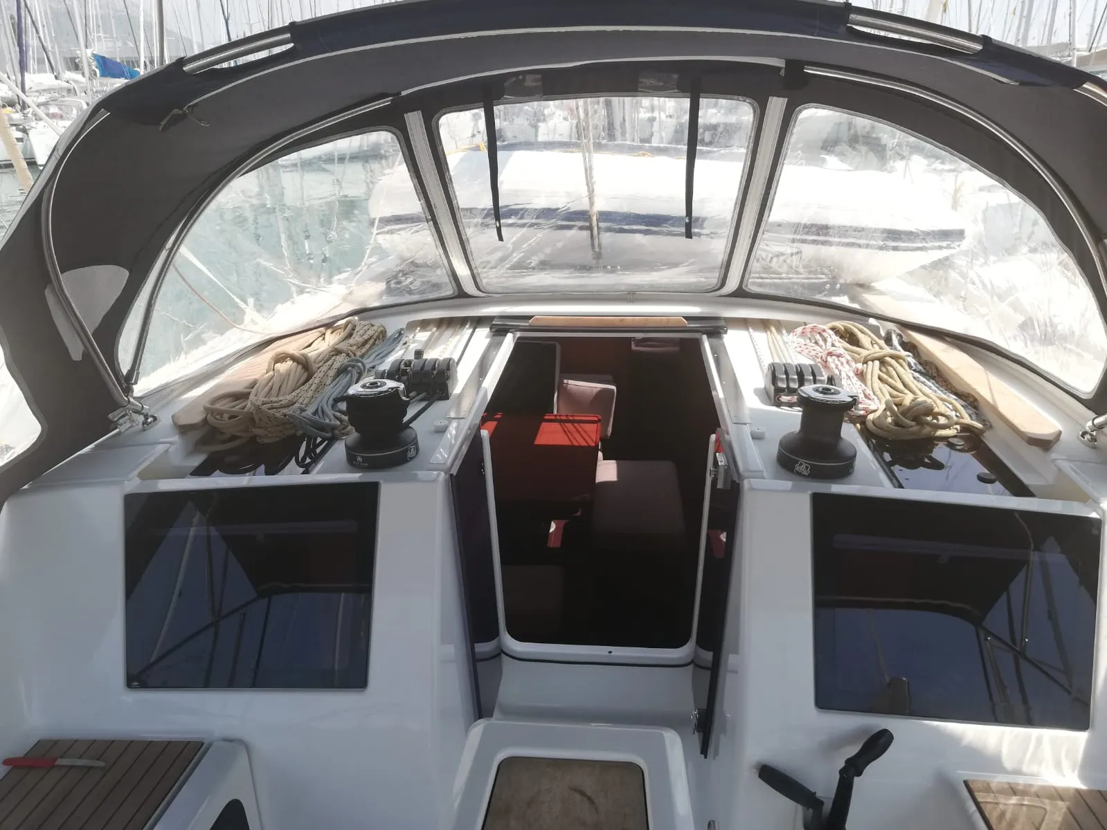 Dufour 460 Grand Large Cetina — снимка на яхтата 20