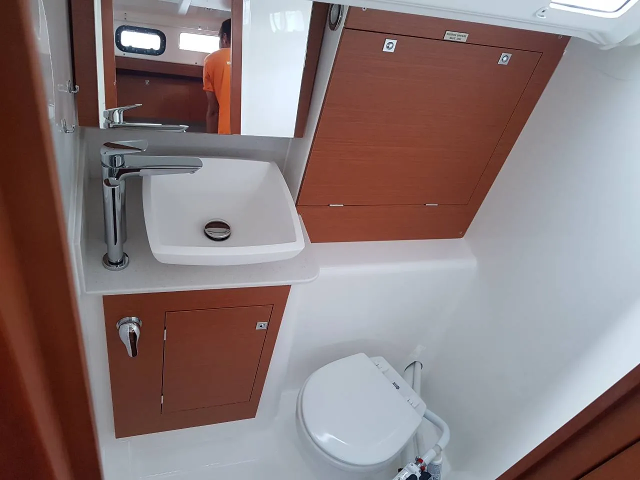 Dufour 360 Grand Large Krka — jahtikuva 8