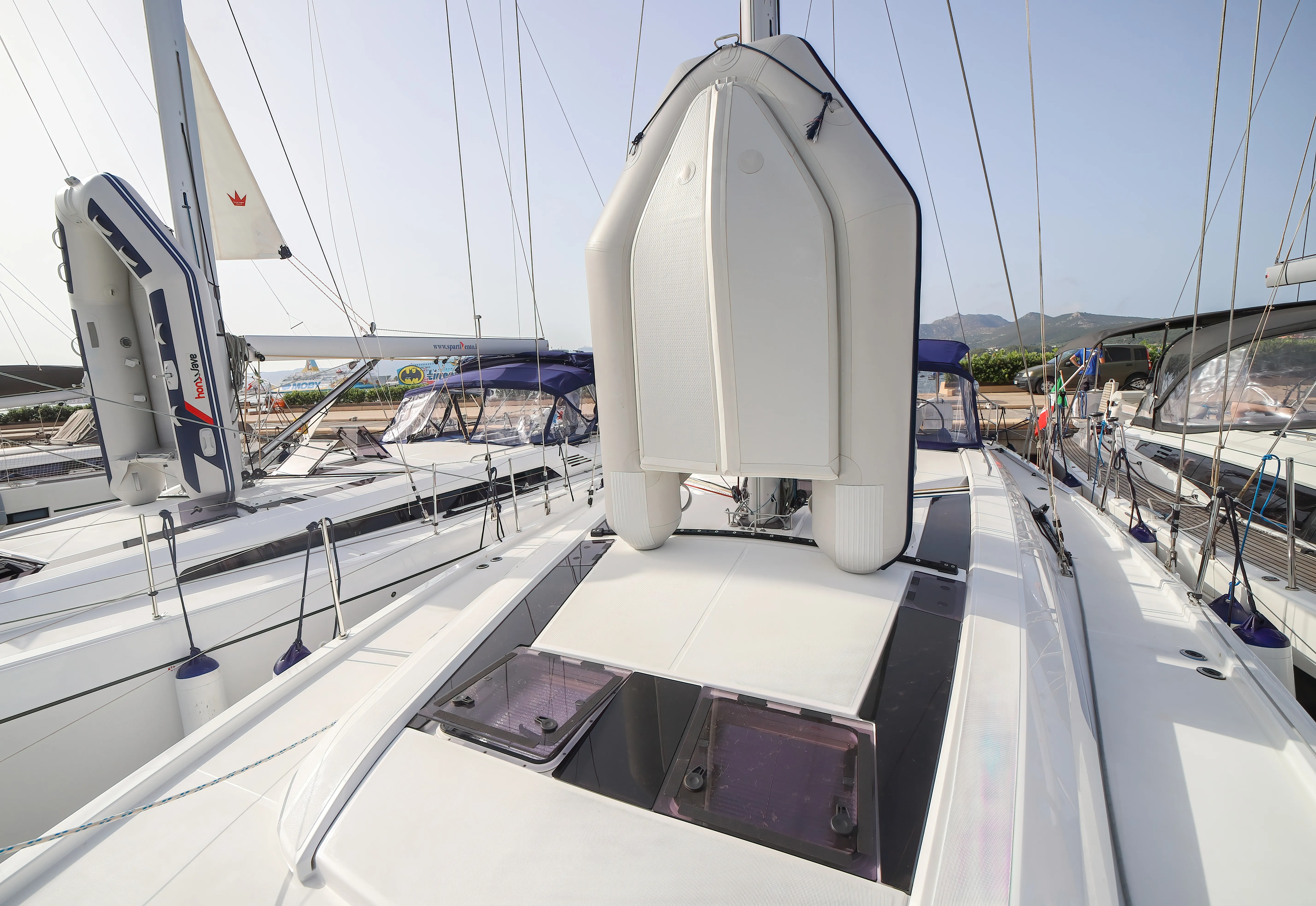Oceanis 51.1 Briseide - Comfort line — yacht photo 2
