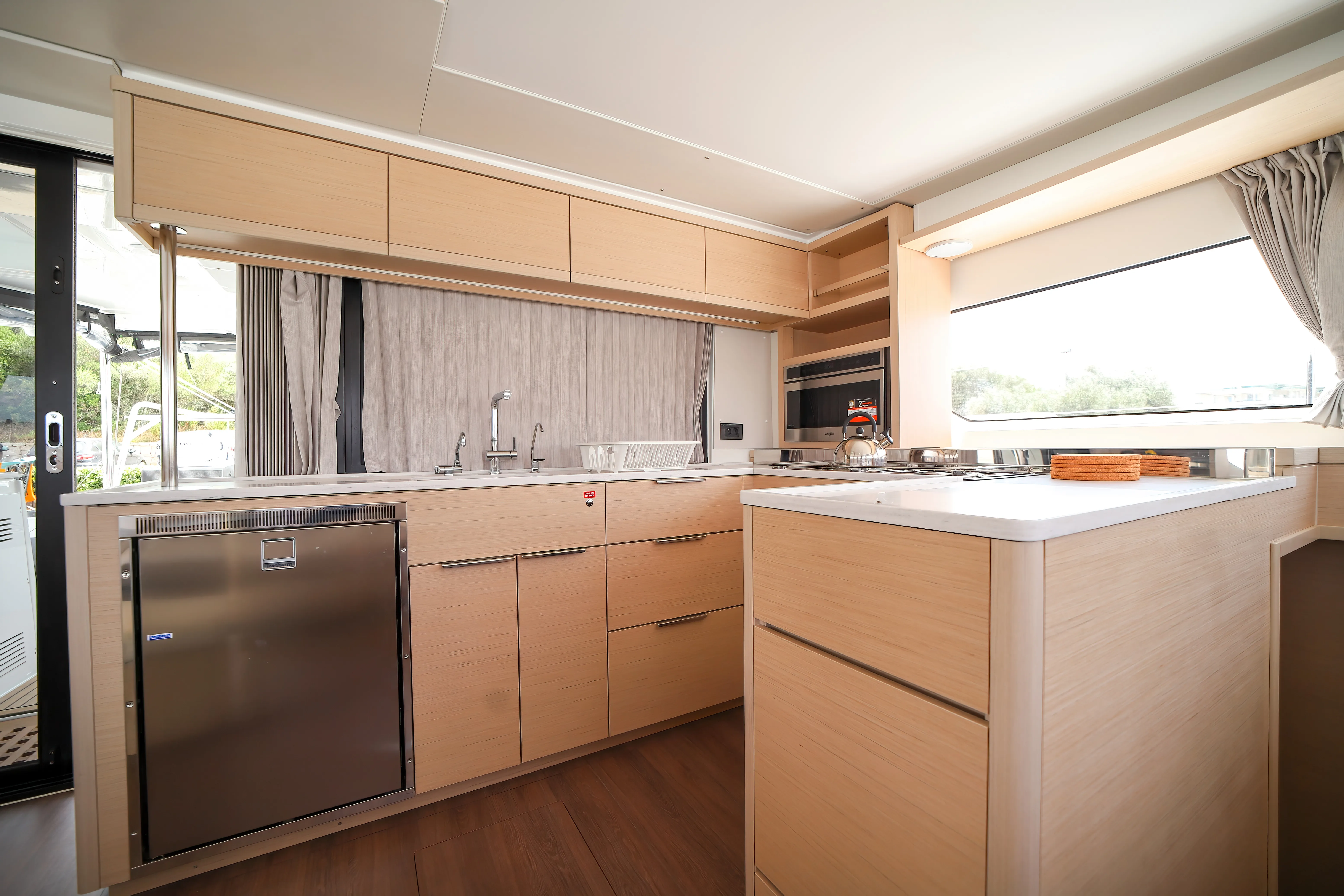 Lagoon 46 Sesamo - Premium line — фотография яхты 22