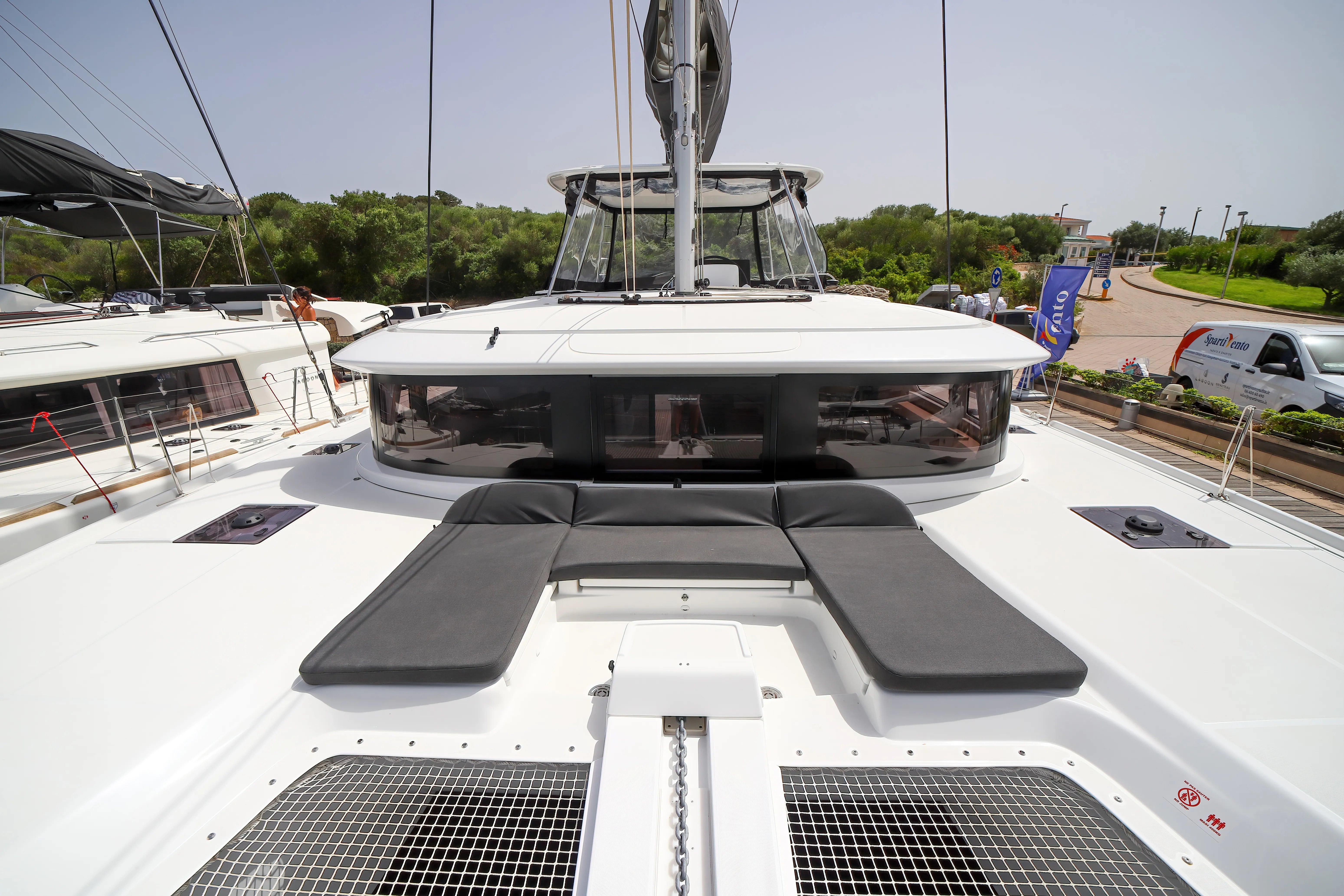 Lagoon 46 Sesamo - Premium line — фотография яхты 6